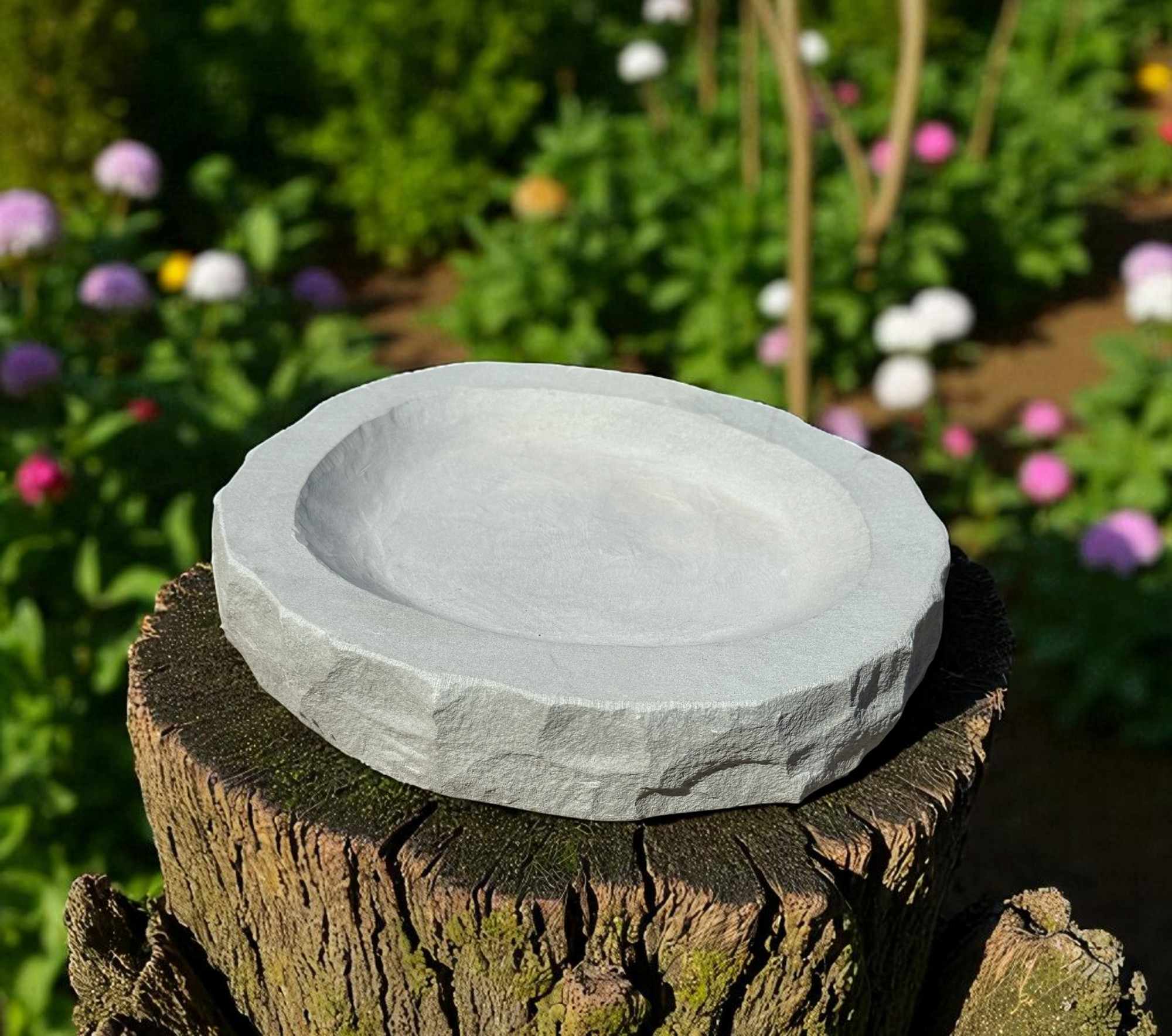 Naturstein Insekten Tränke – Bienen-Bar für den Garten