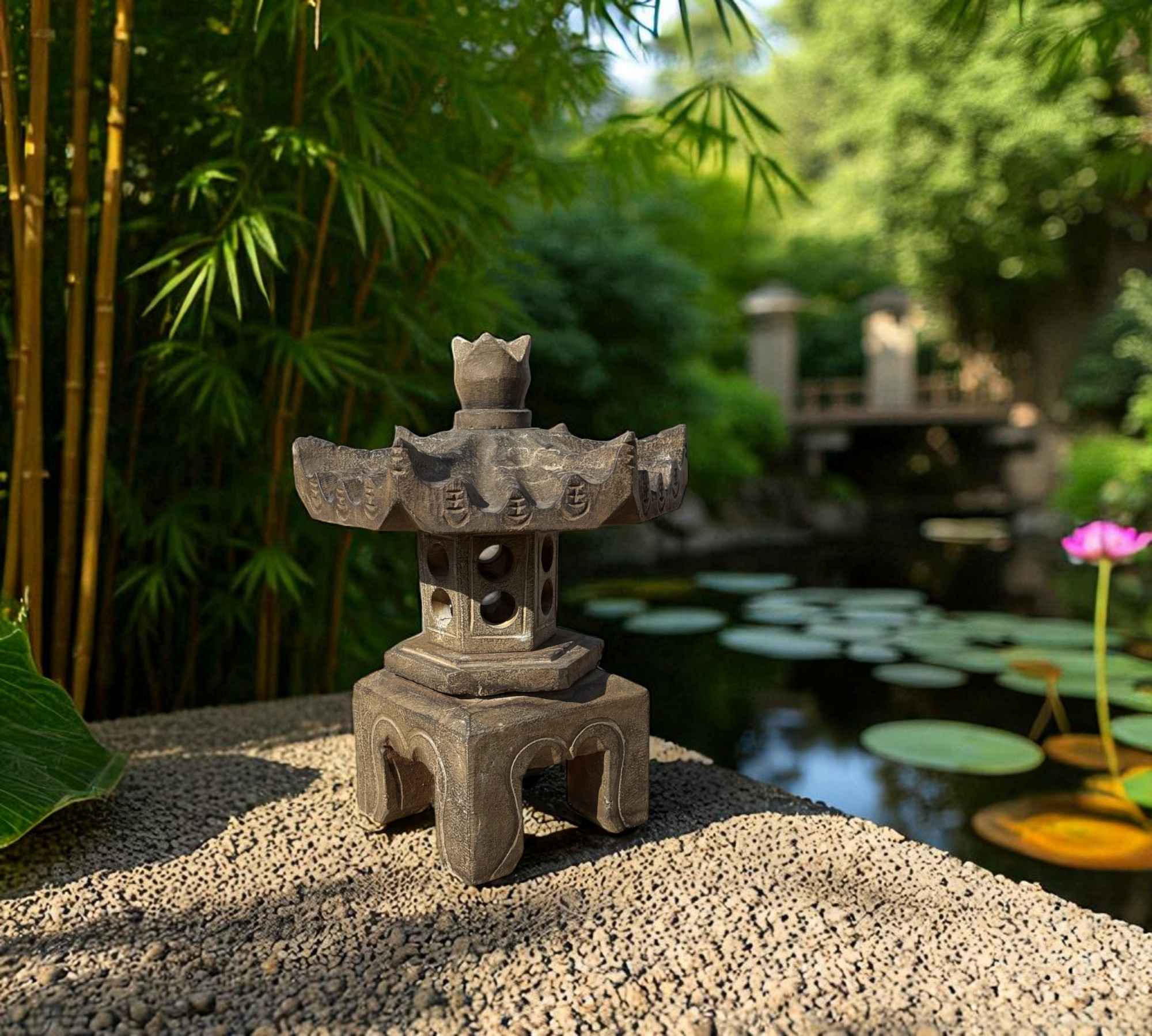 Asiatische Steinlaterne Geisterhaus Ahnenhaus Garten