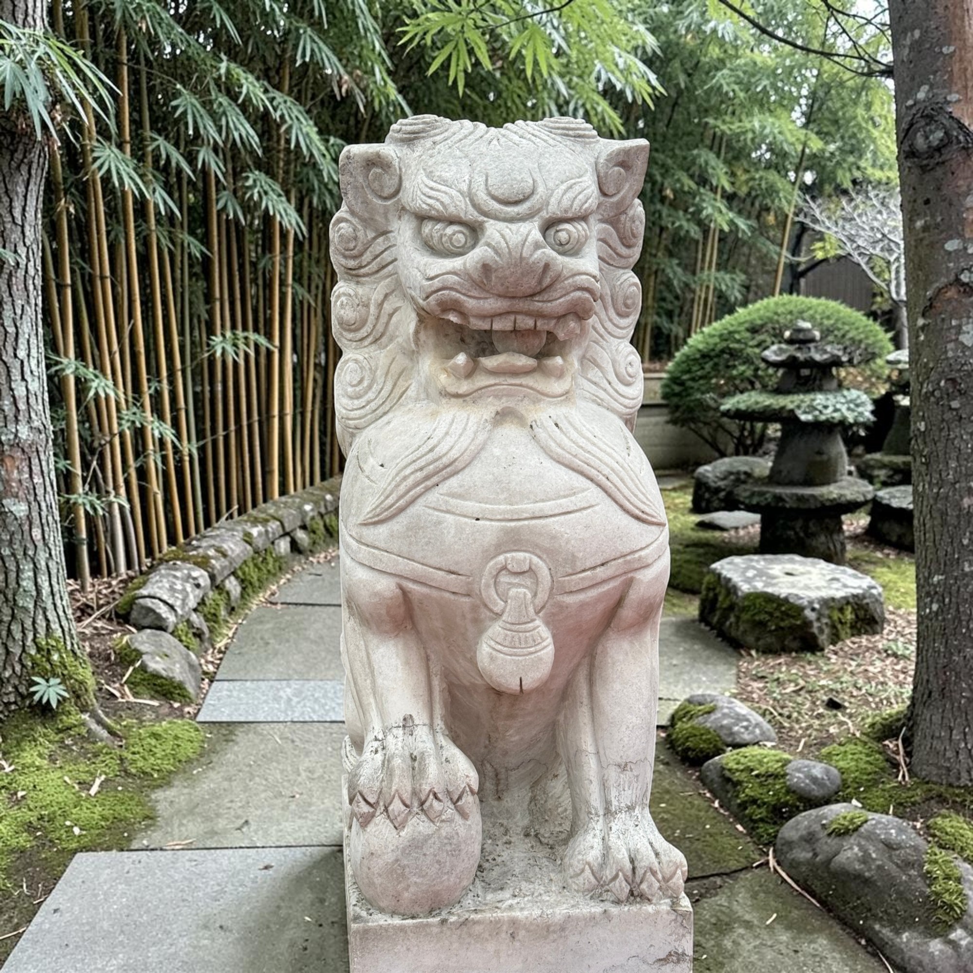 Fu-Hunde 150cm: Paar alte chinesische Wächterlöwen aus Stein für den Asia Garten