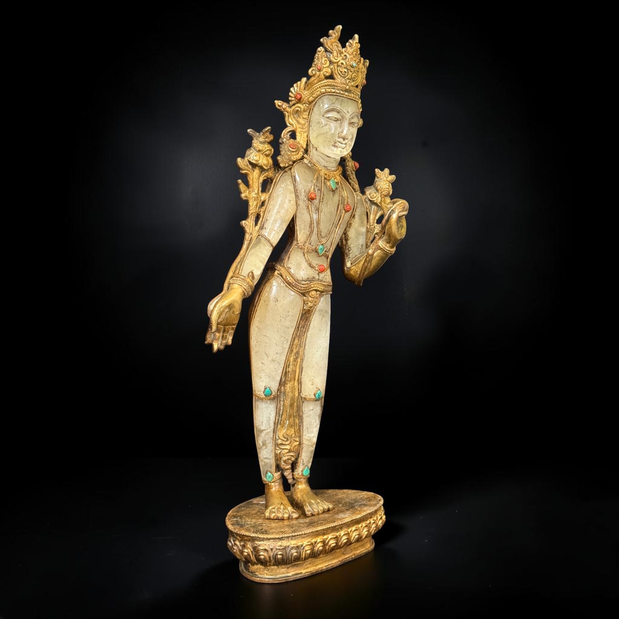 Stehende Grüne Tara Figur – Bergkristall & vergoldete Bronze, Nepal