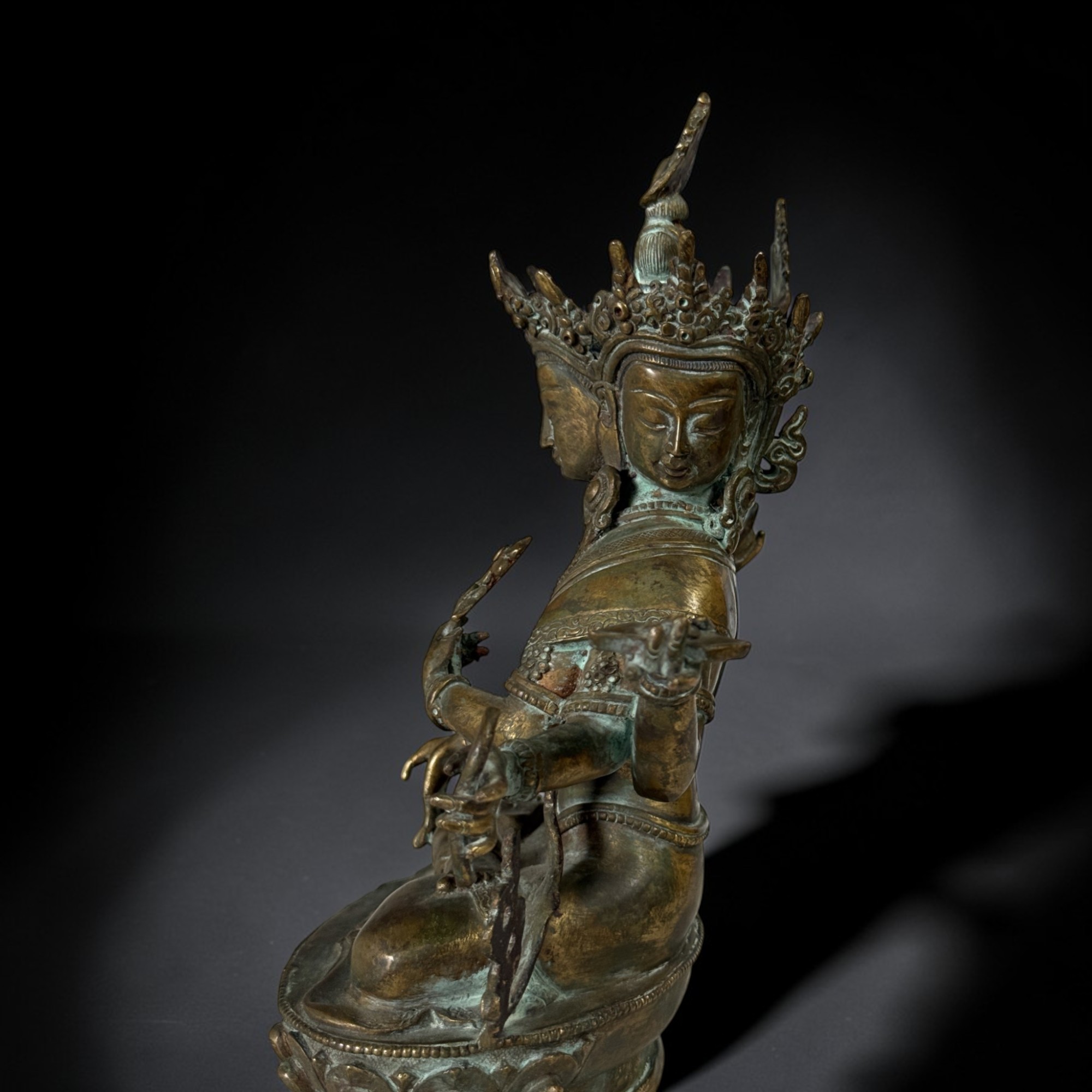 Maha Manjushri Bronze Skulptur – 24 cm – 2,12 kg – Sammlernachlass Wiesbaden