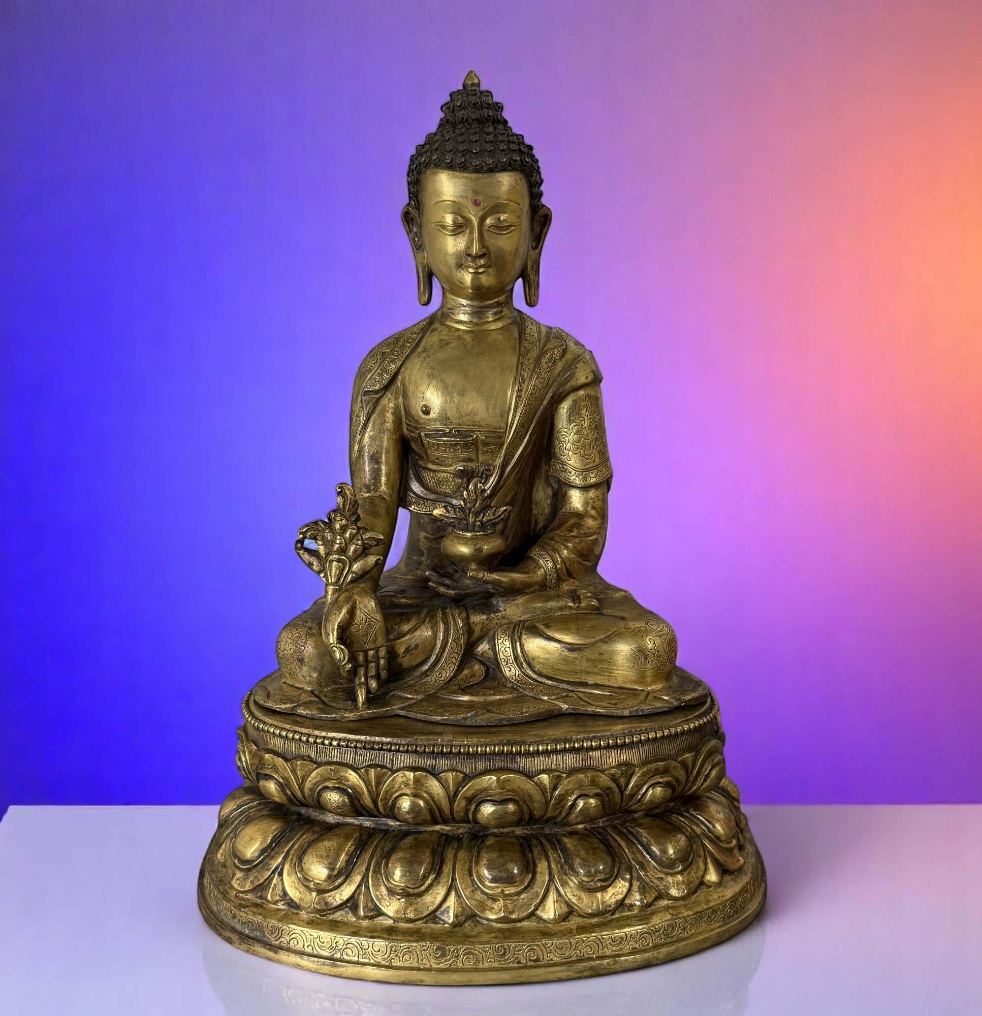 Medizin Buddha Figur vergoldete Bronze Skulptur mit Gravuren