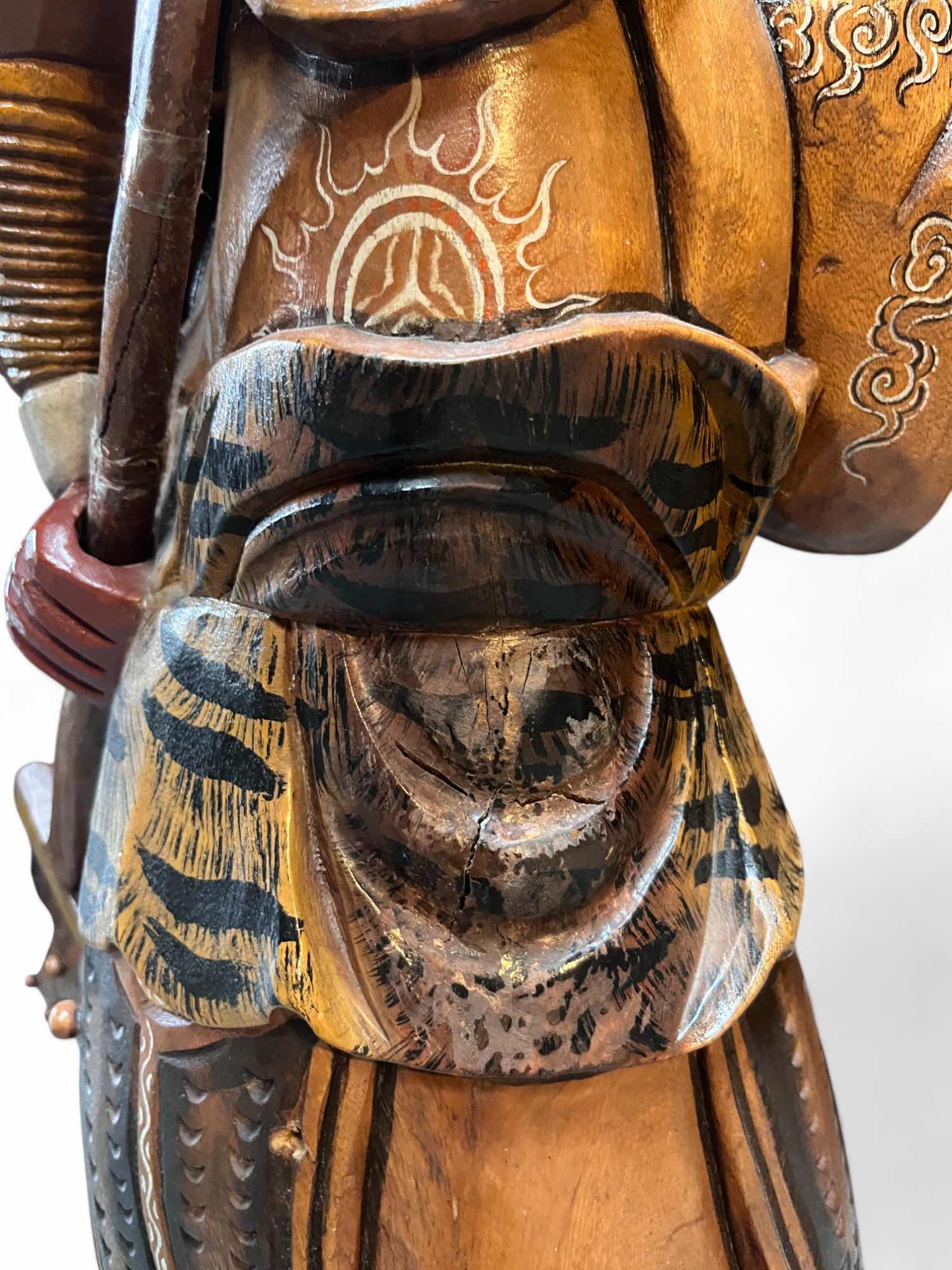 Guan Yu Krieger Holz Statue - China