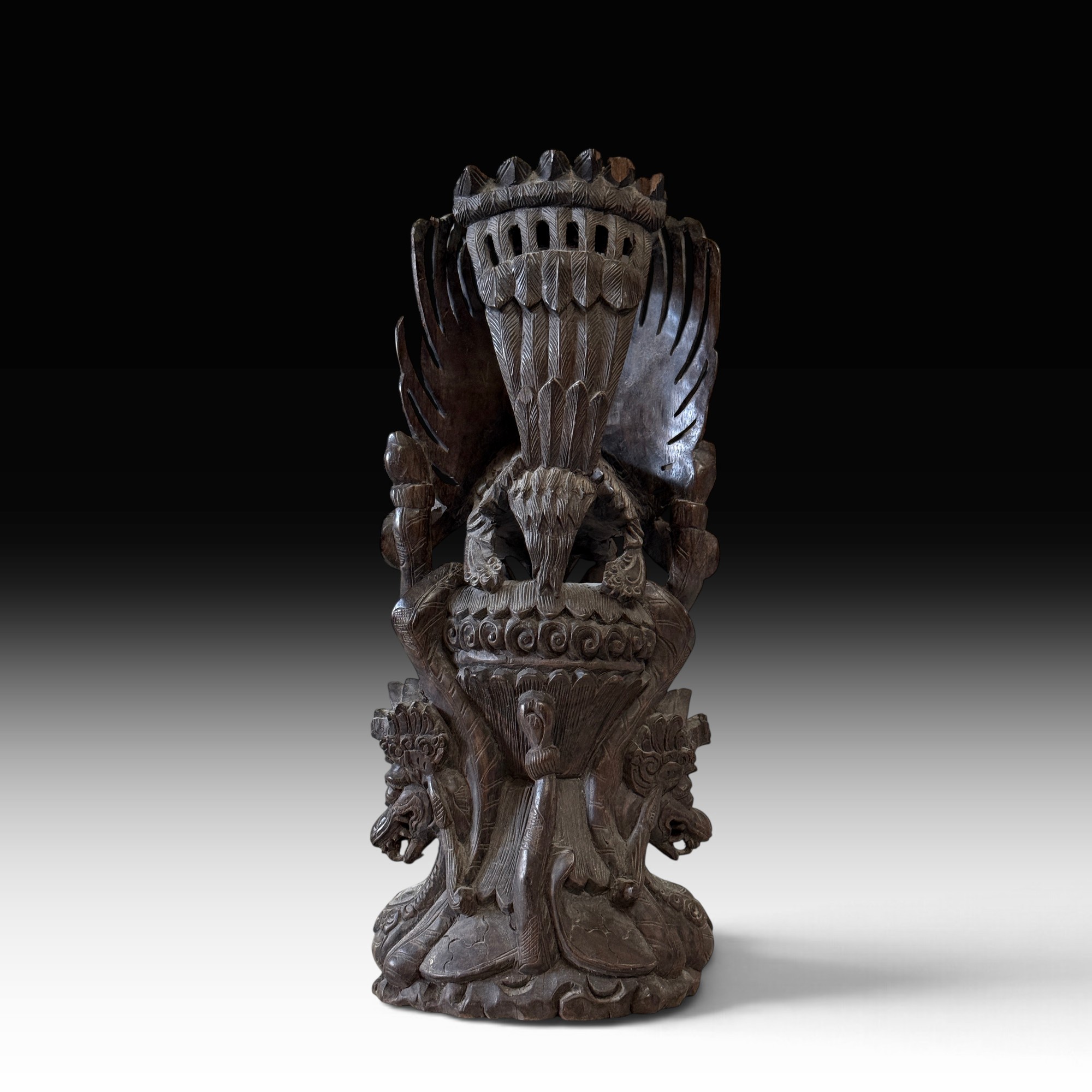Vishnu auf Garuda Holzskulptur – alte handgeschnitzte Holzfigur, 42,5 cm