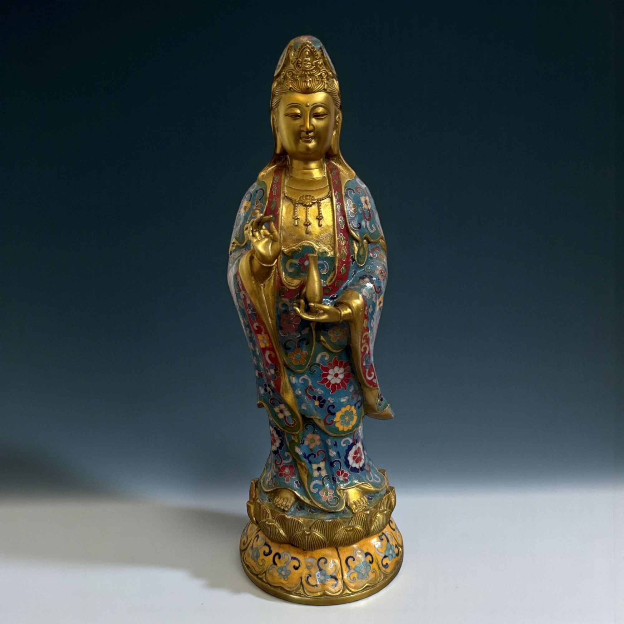 Guanyin Figur Cloisonne Bronze Bodhisattva Skulptur China Buddha