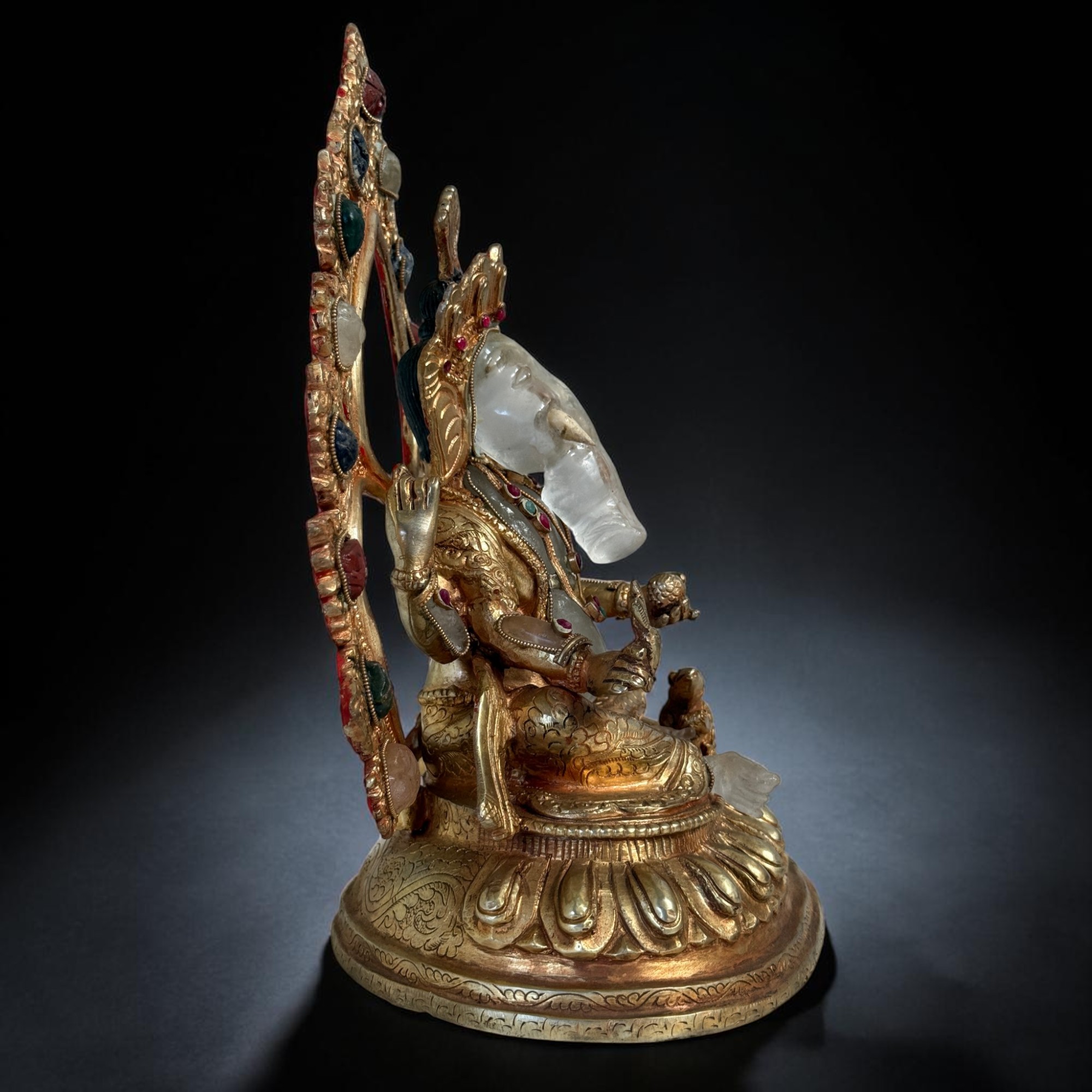 Ganesha Bronze Figur feuervergoldet mit Bergkristall Nepal