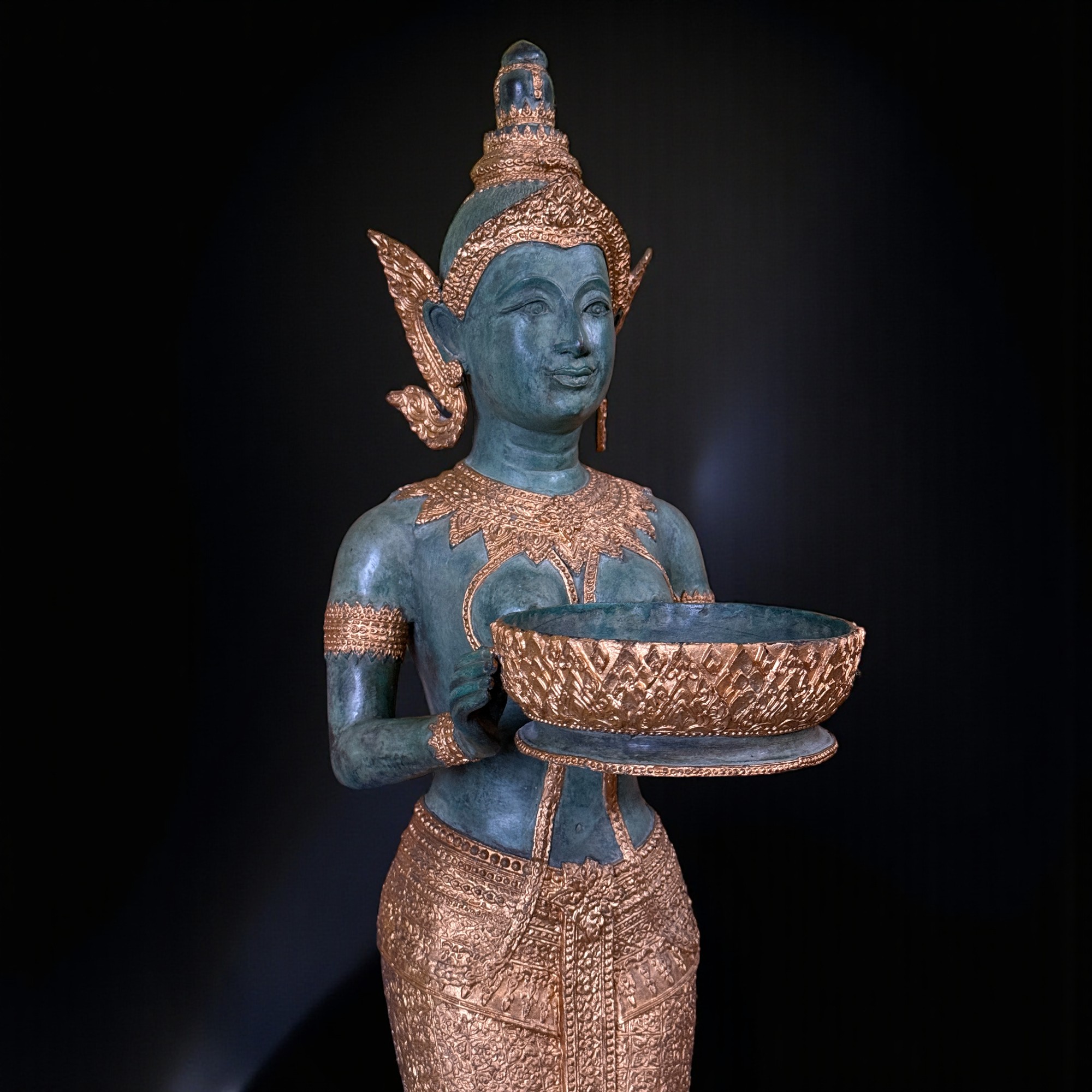 Thailändischer Tempeldiener Statue aus Bronze - 115 cm groß