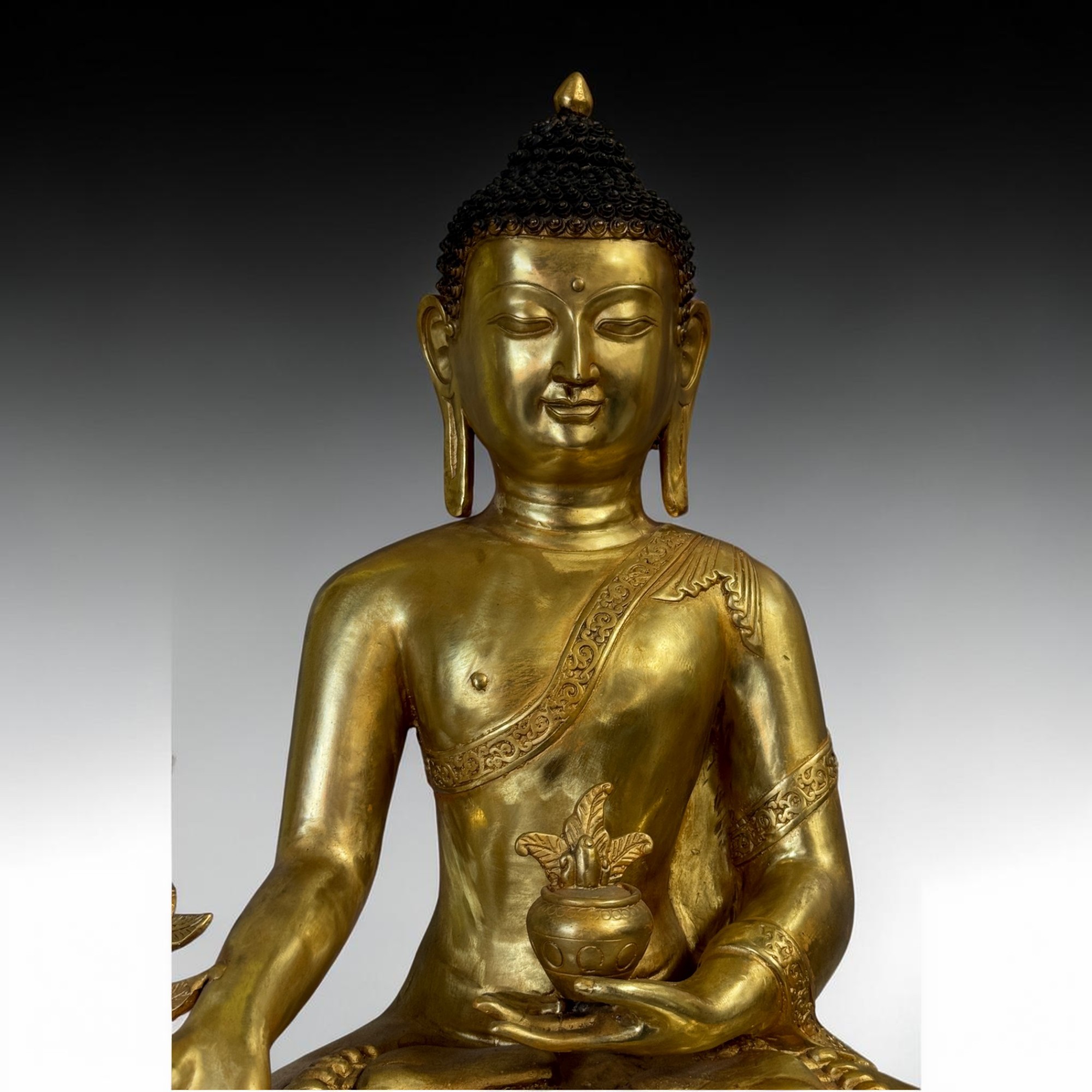 Großer, alter Medizinbuddha aus Sichuan – Buddha der Heilung (64 cm)
