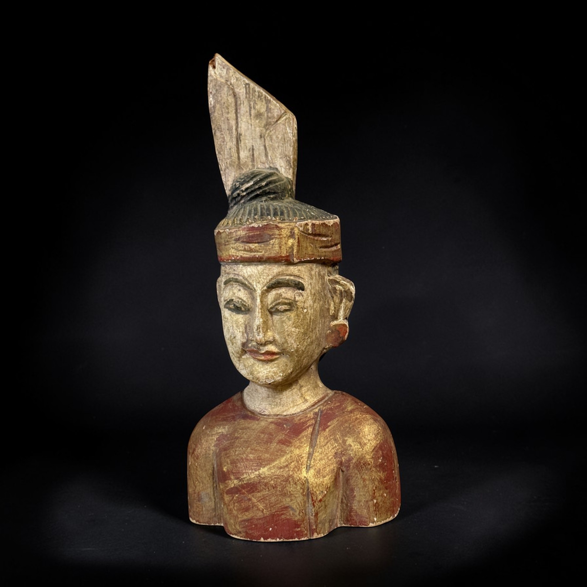 Alte birmanische Holzfigur Nat-Geist – Erlanger Sammlung – 24cm