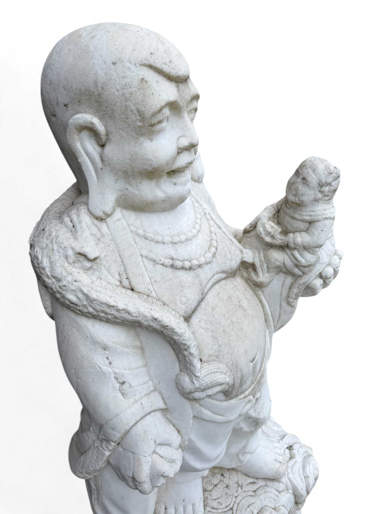 Hotai, dicker lachender Buddha aus Naturstein