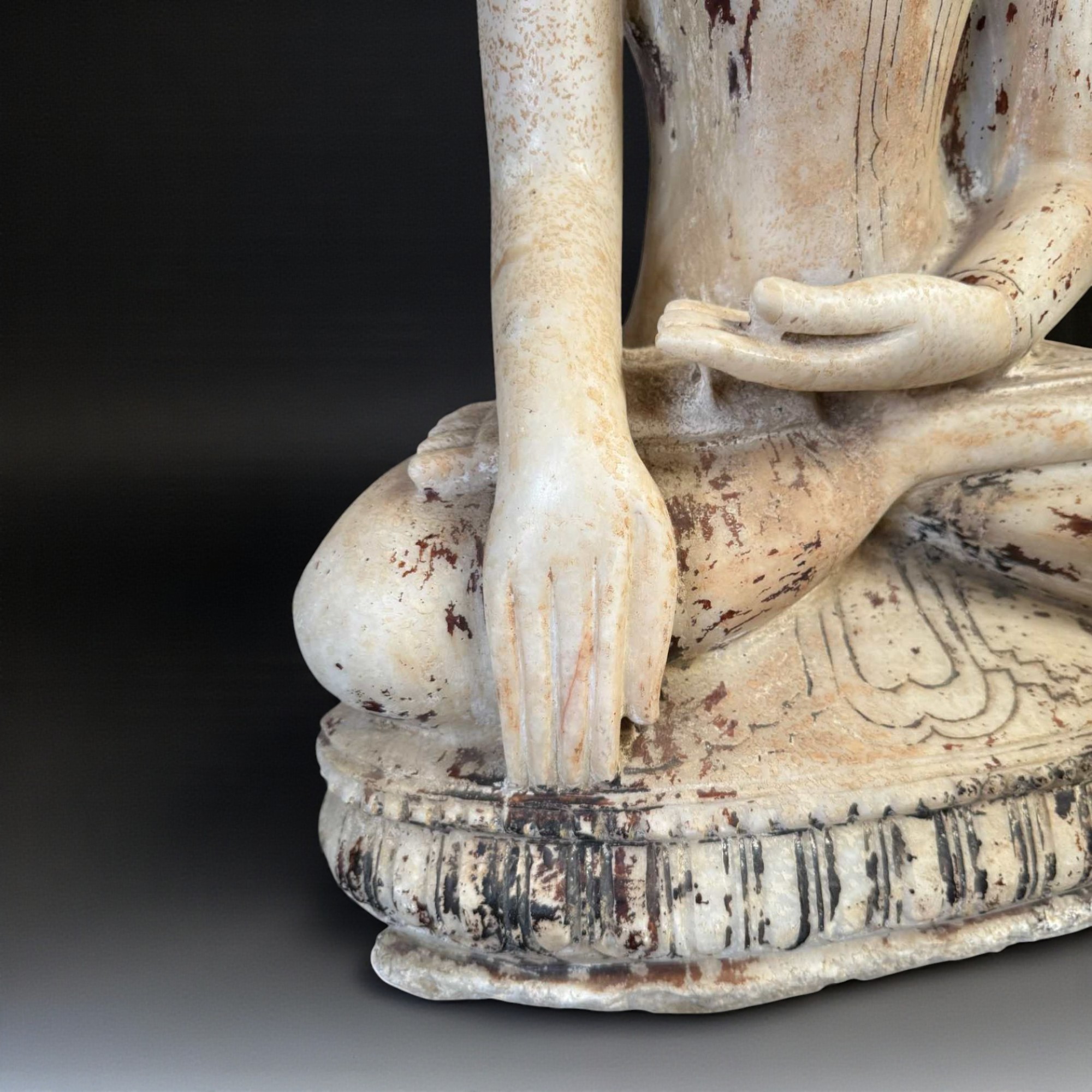 Alte Burma Buddha Statue aus Marmor Stein 66 cm groß