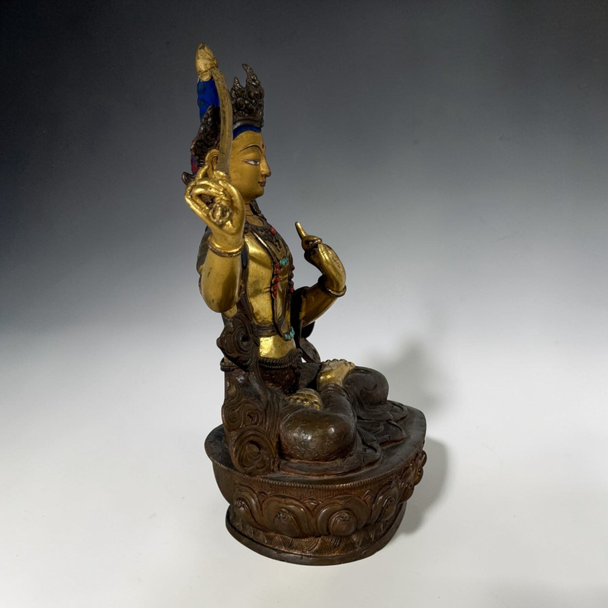 Manjushri Buddha Figur aus Bronze - vergoldet