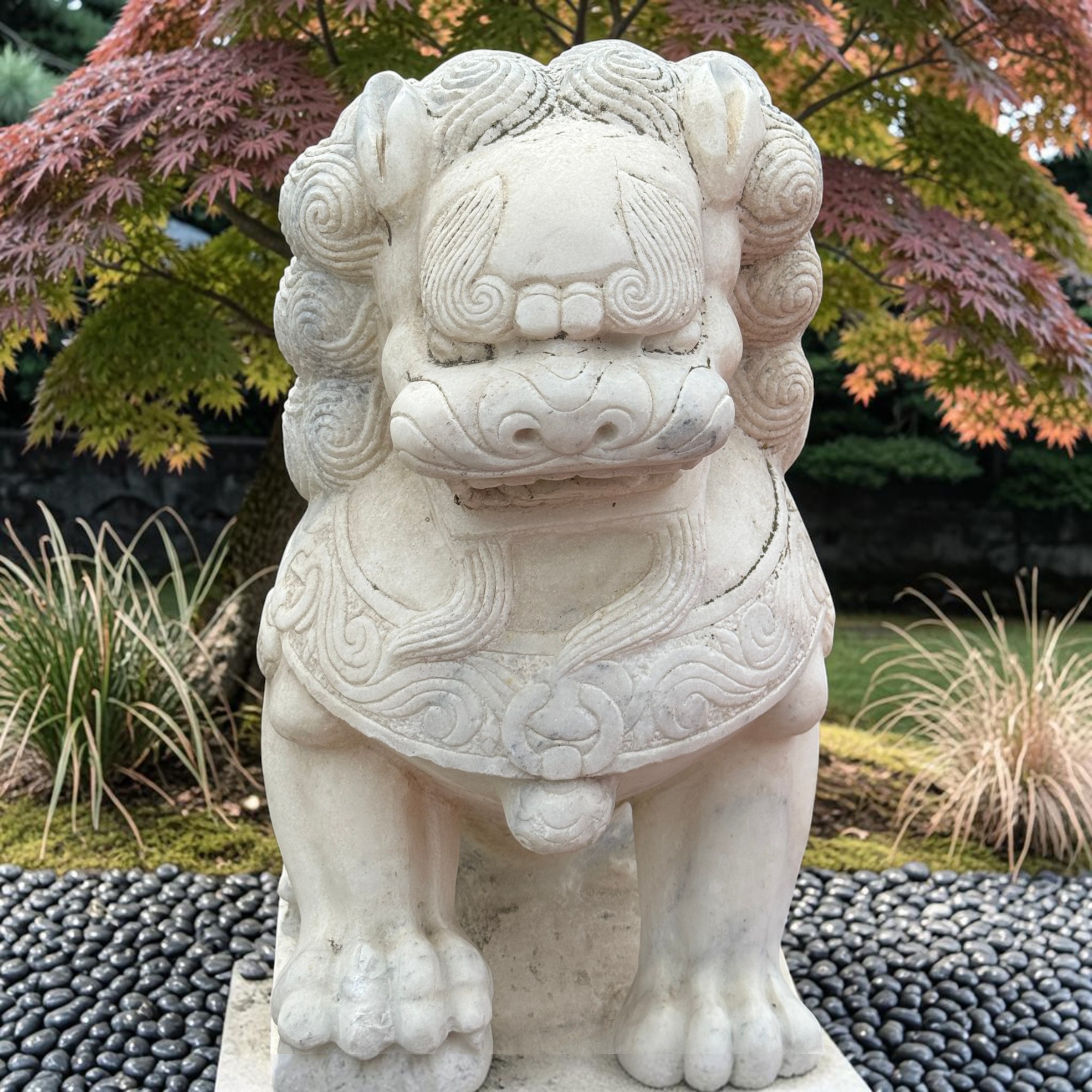 Wächterlöwen Marmorstein Paar 86 cm – Große Chinesische Fu Löwen alt