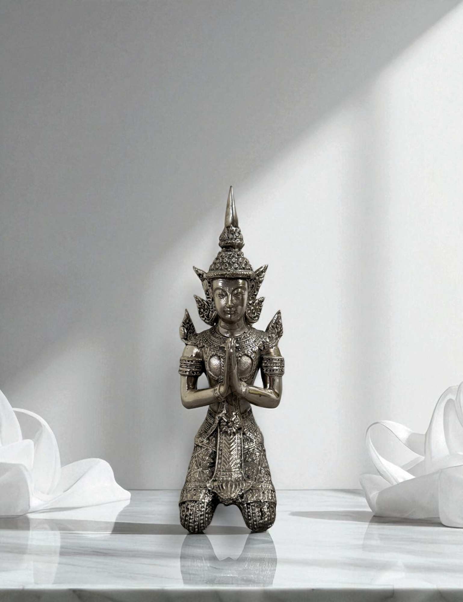 Thailändischer Tempelwächter aus Bronze – 17,5 cm Figur