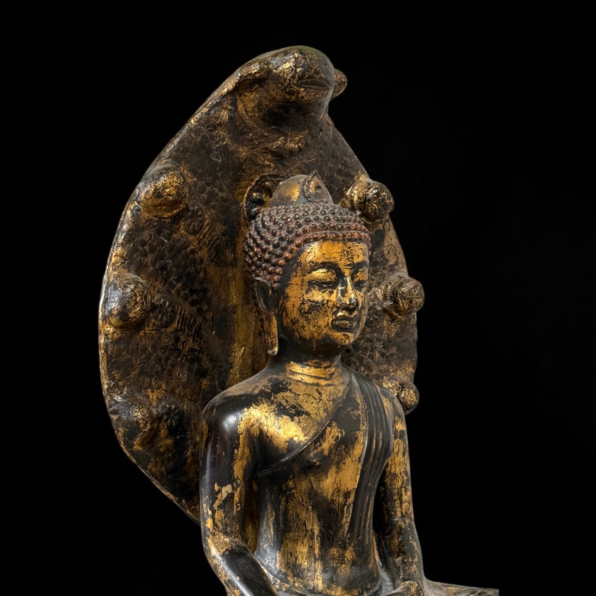 Naga Bronze Buddha Statue mit Mucalinda Schlange aus Burma