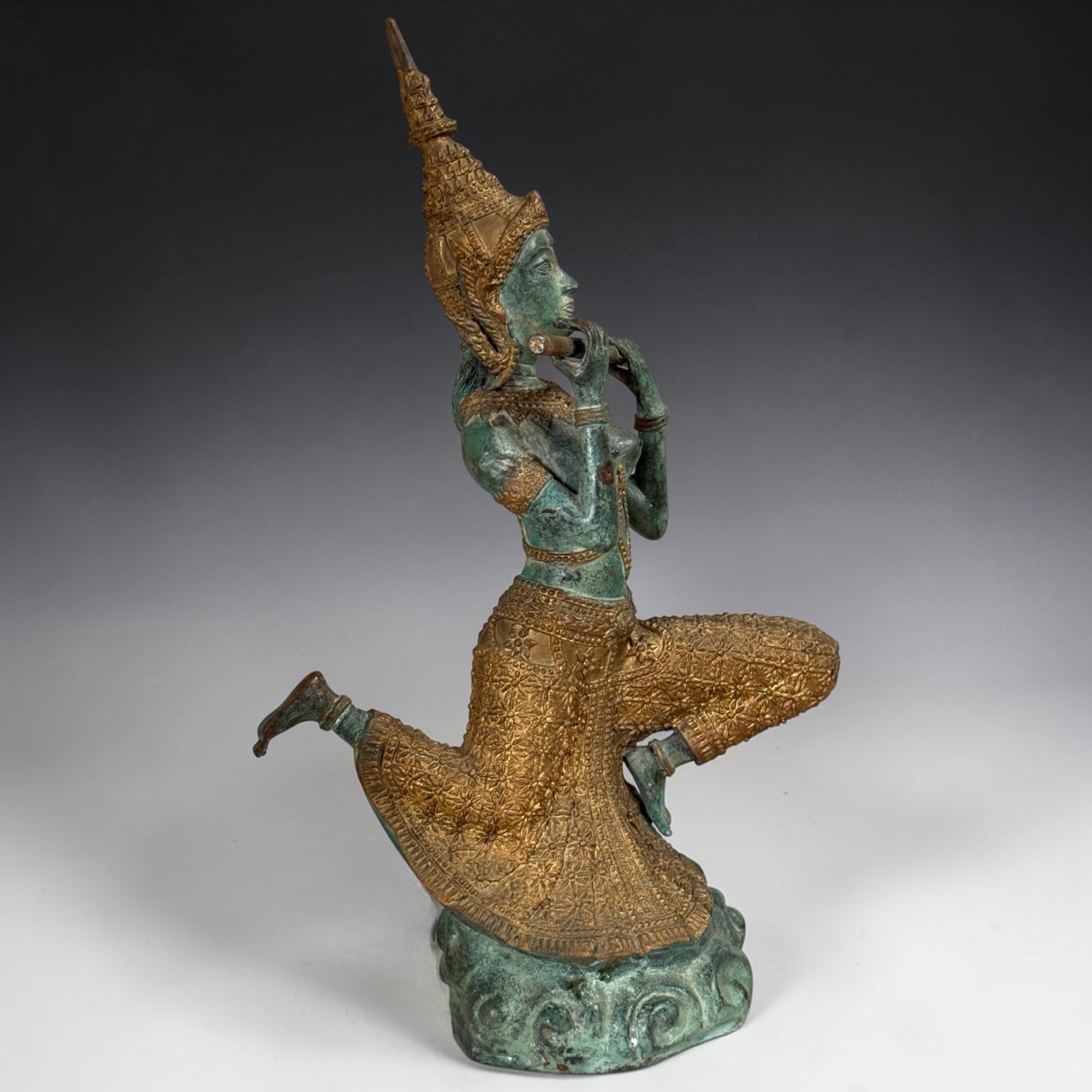 Thailändischer Prinz Bronze Figur mit Flöte | 40,5cm Phra Aphai Mani | Alt Unikat