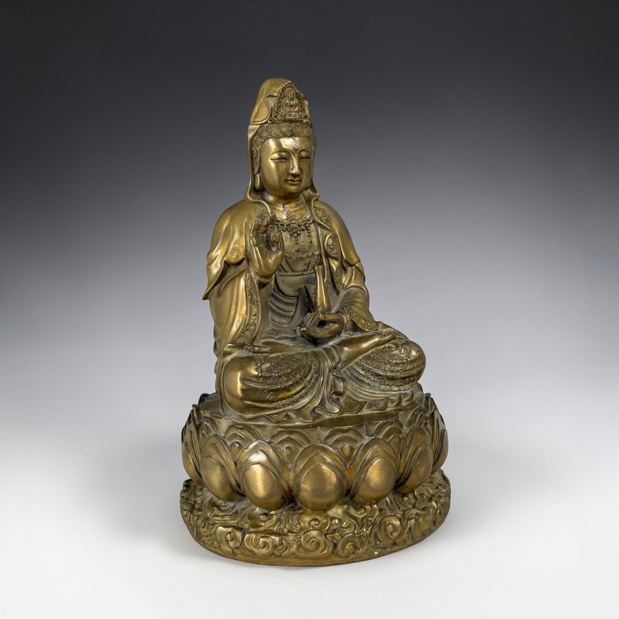 Guan Yin Bronze Figur 29cm China Statue Buch der Weisheit Alte Sammlungsstück