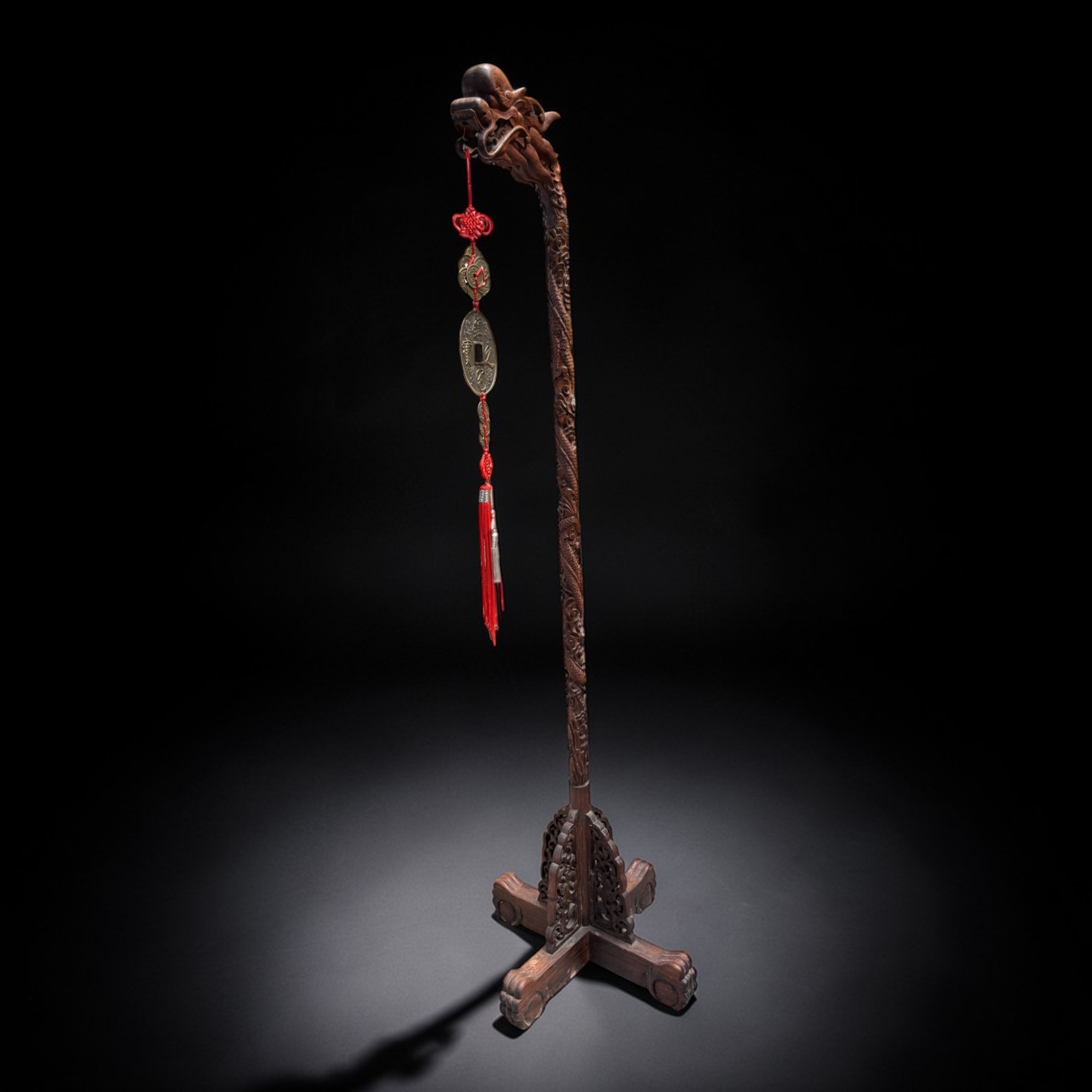 Großer chinesischer Drachen-Laternenständer, Holz geschnitzt, 168 cm, alt