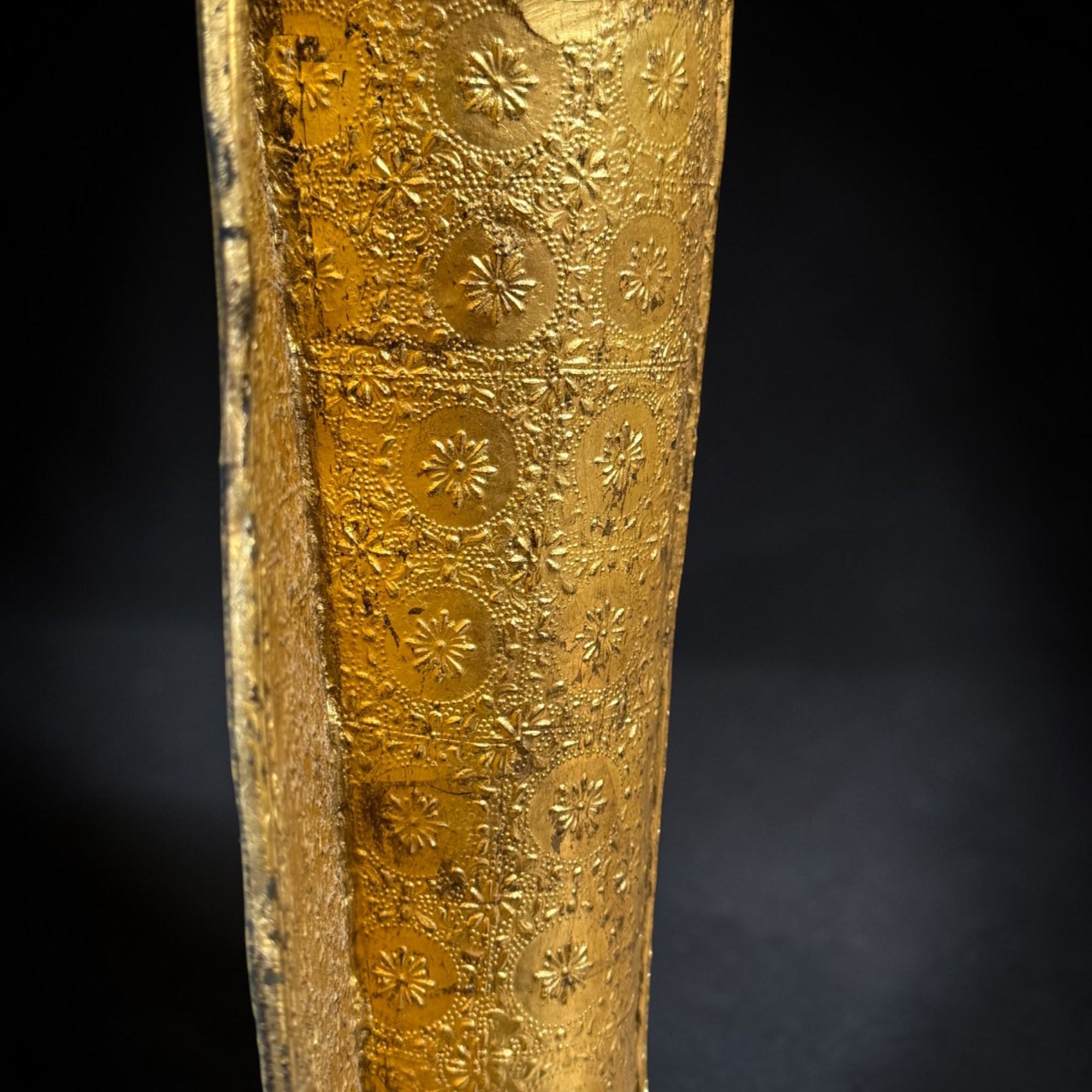 Alte Bronze-Statue: Wochentagsbuddha Mittwoch mit Almosenschale – 135 cm