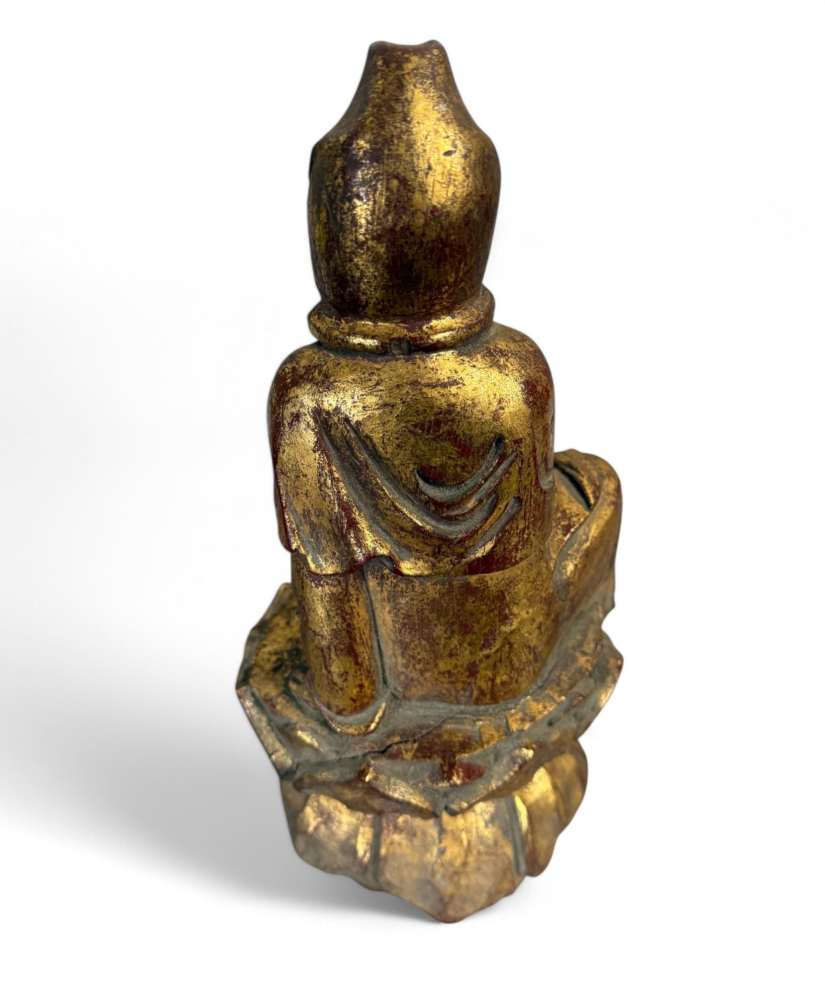 Guanyin Buddha Holz Figur aus China 31,5 cm