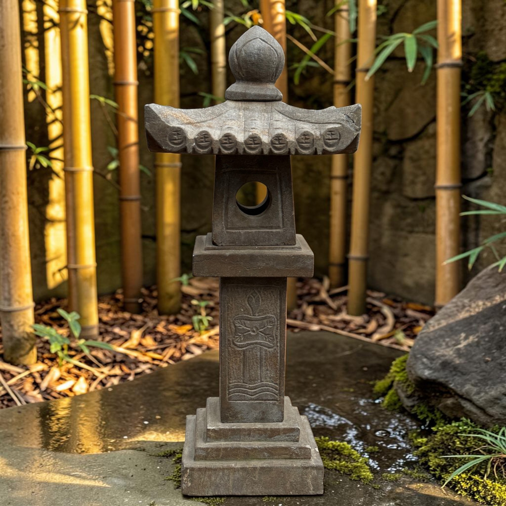 Traditionelle Steinlaterne China - Geisterhaus aus Naturstein - 27,5kg