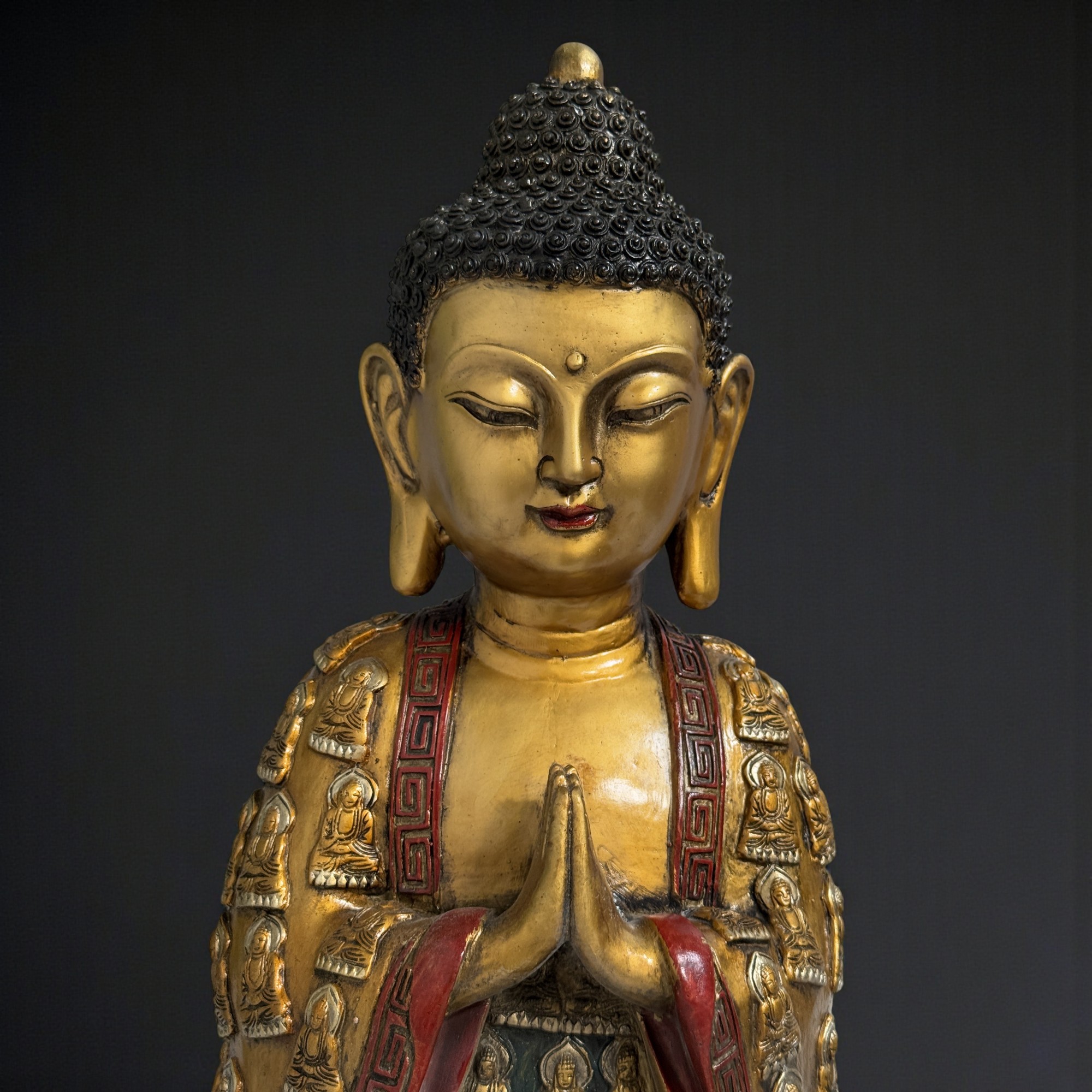 Bronze Buddha Figur – Tibet/China Grenzregion – 41 cm – Anjali Mudra – Verziertes Gewand