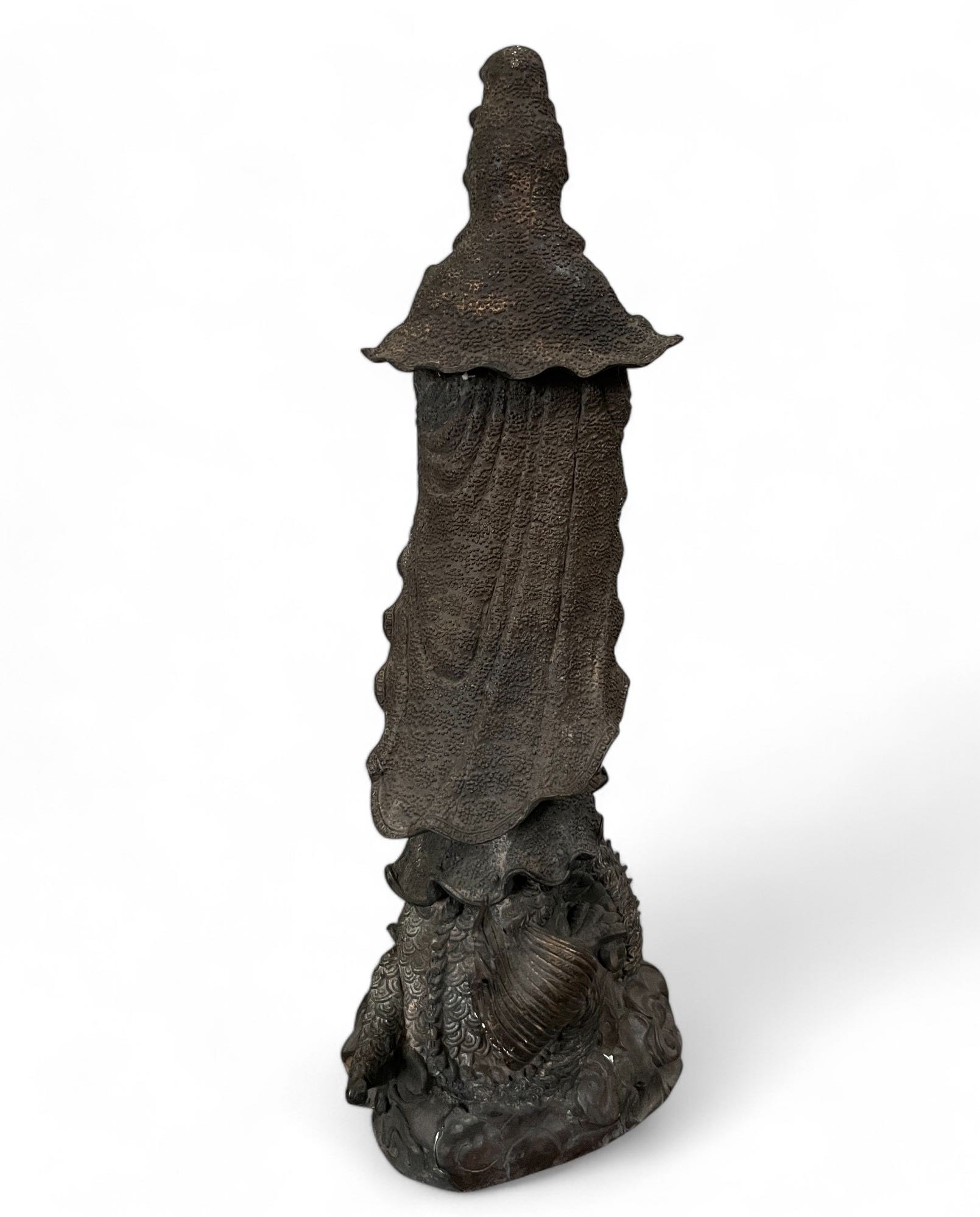 Buddha Figur Bronze Guanyin auf Drache 49cm groß