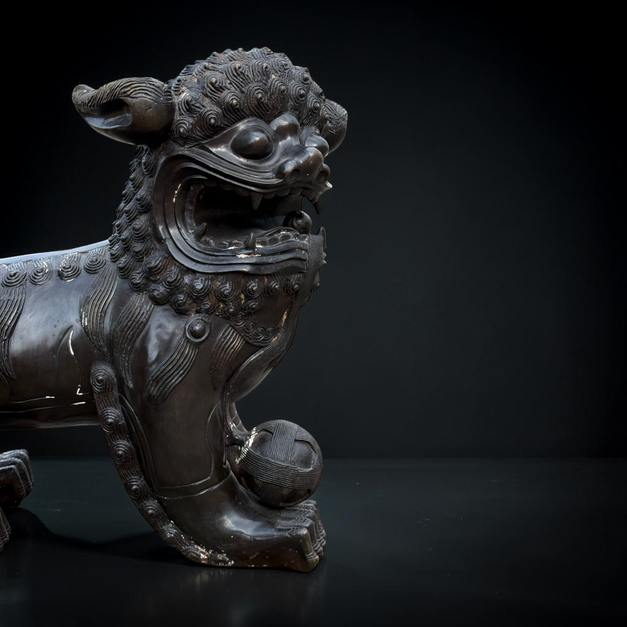 Alte Wächterlöwen Tempellöwen Fudogs aus wertiger Bronze Burma 71kg