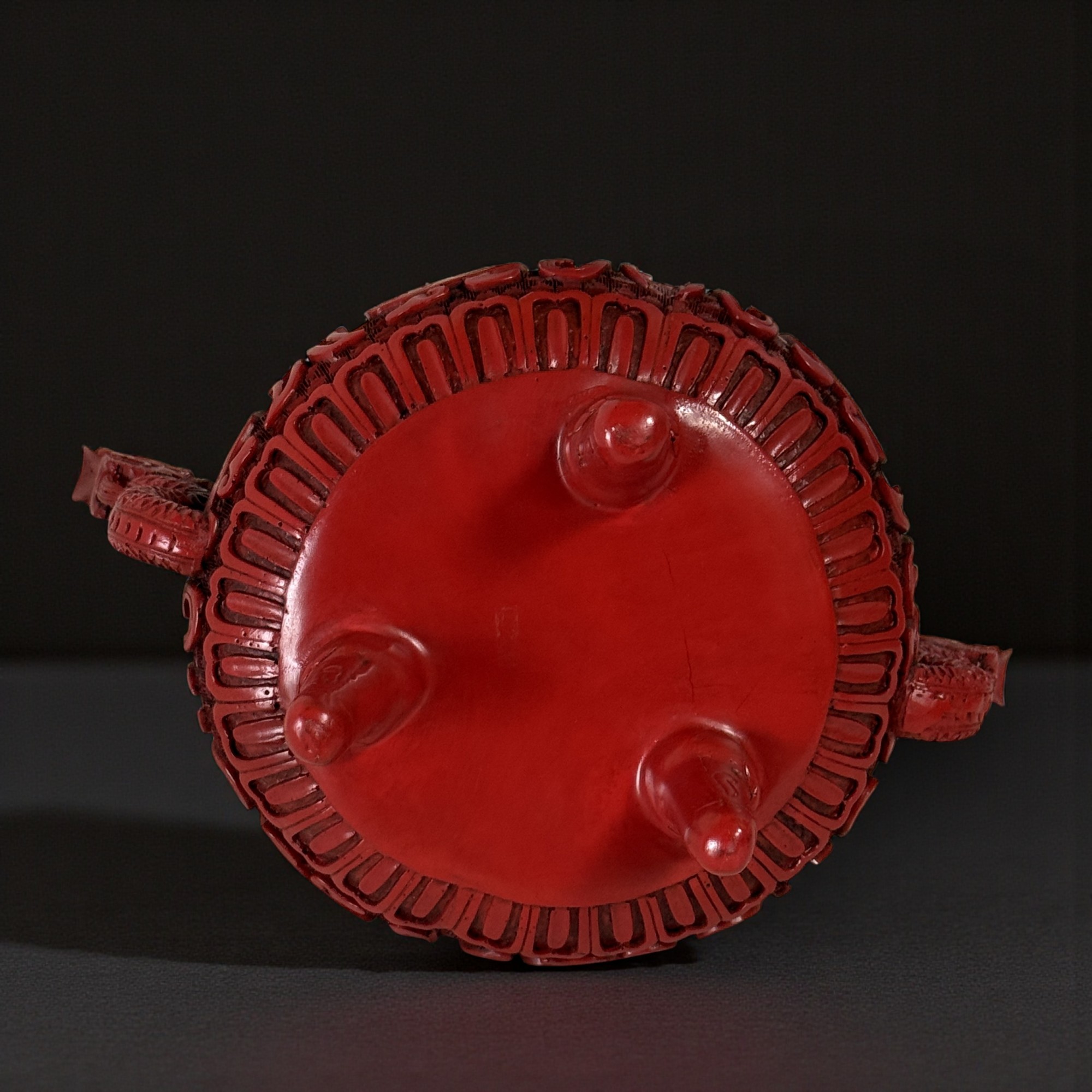 Räuchergefäß aus China mit Drachen Henkeln - Lackarbeit