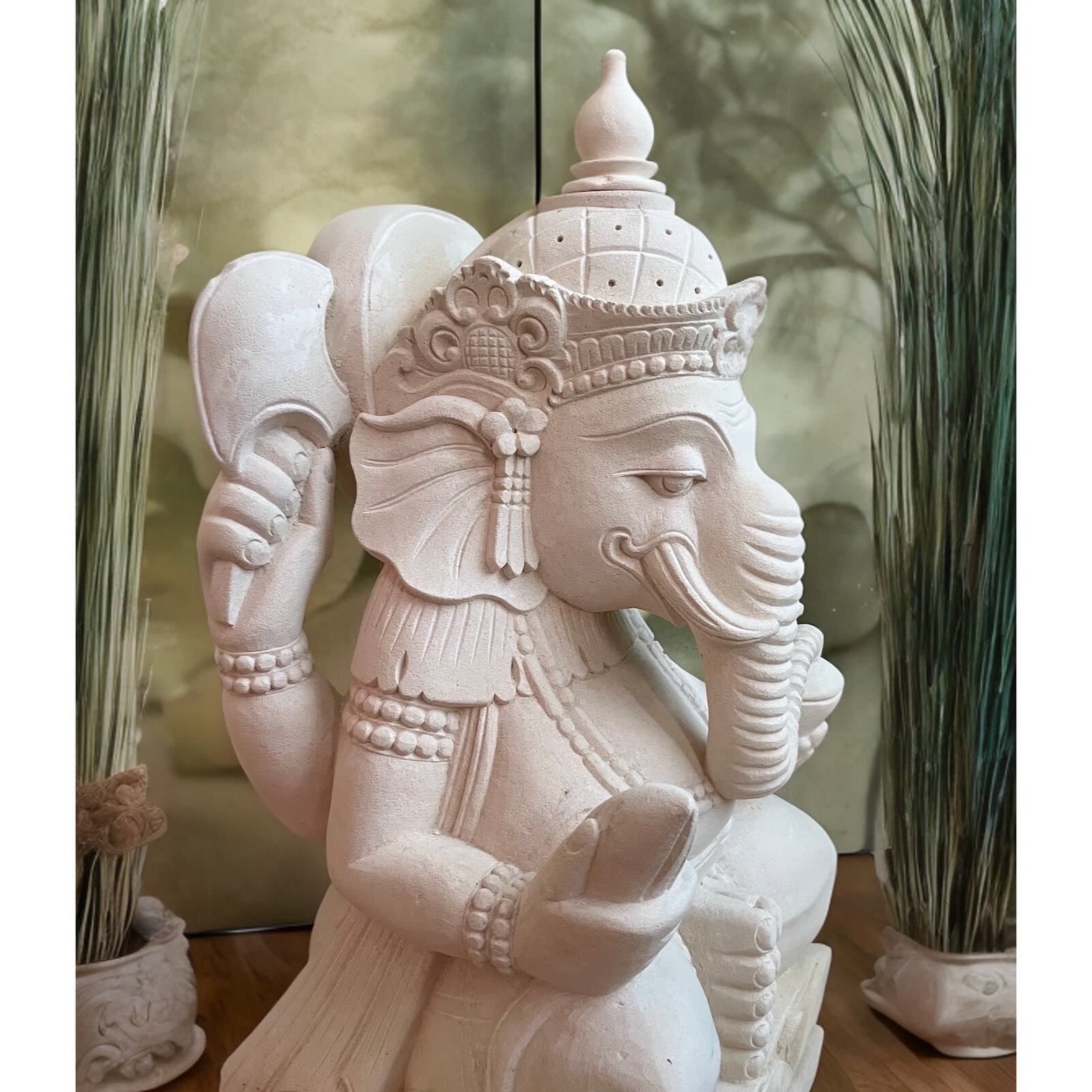Ganesha Figur Sandstein Thailand Skulptur Indoor