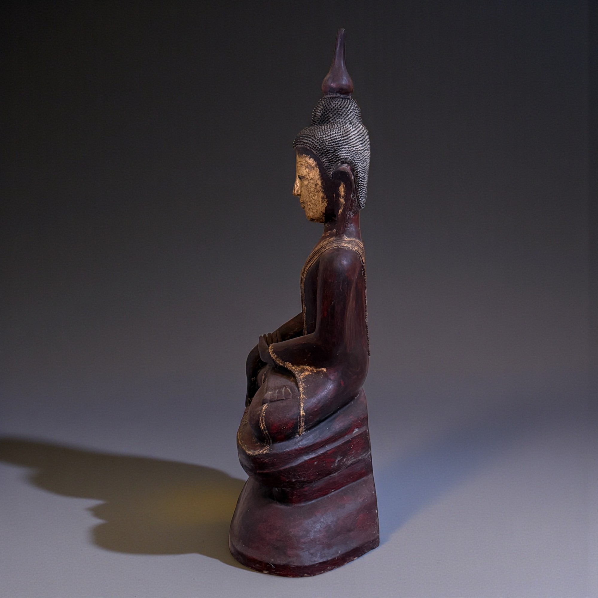 Lacquerware Buddha Statue aus Burma - 106 cm