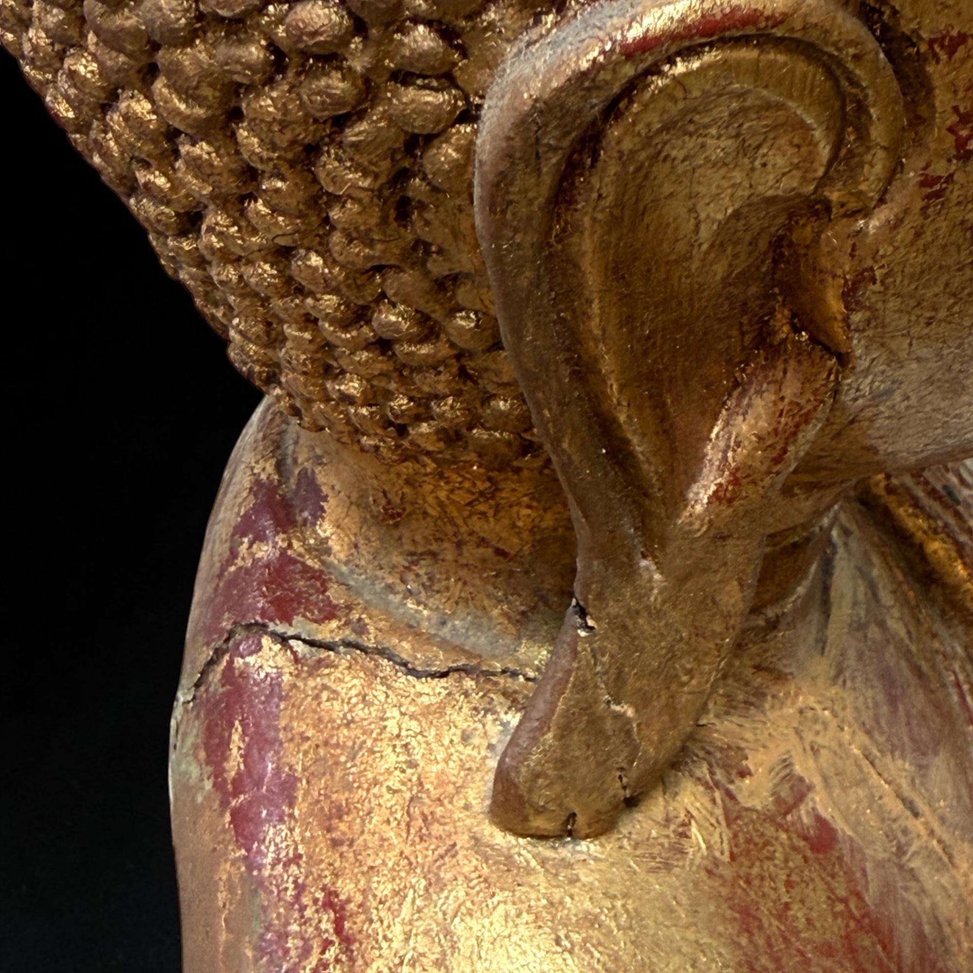 Großer thailändischer Buddha – 140 cm, Holz blattvergoldet, ca. 70-90 J. alt