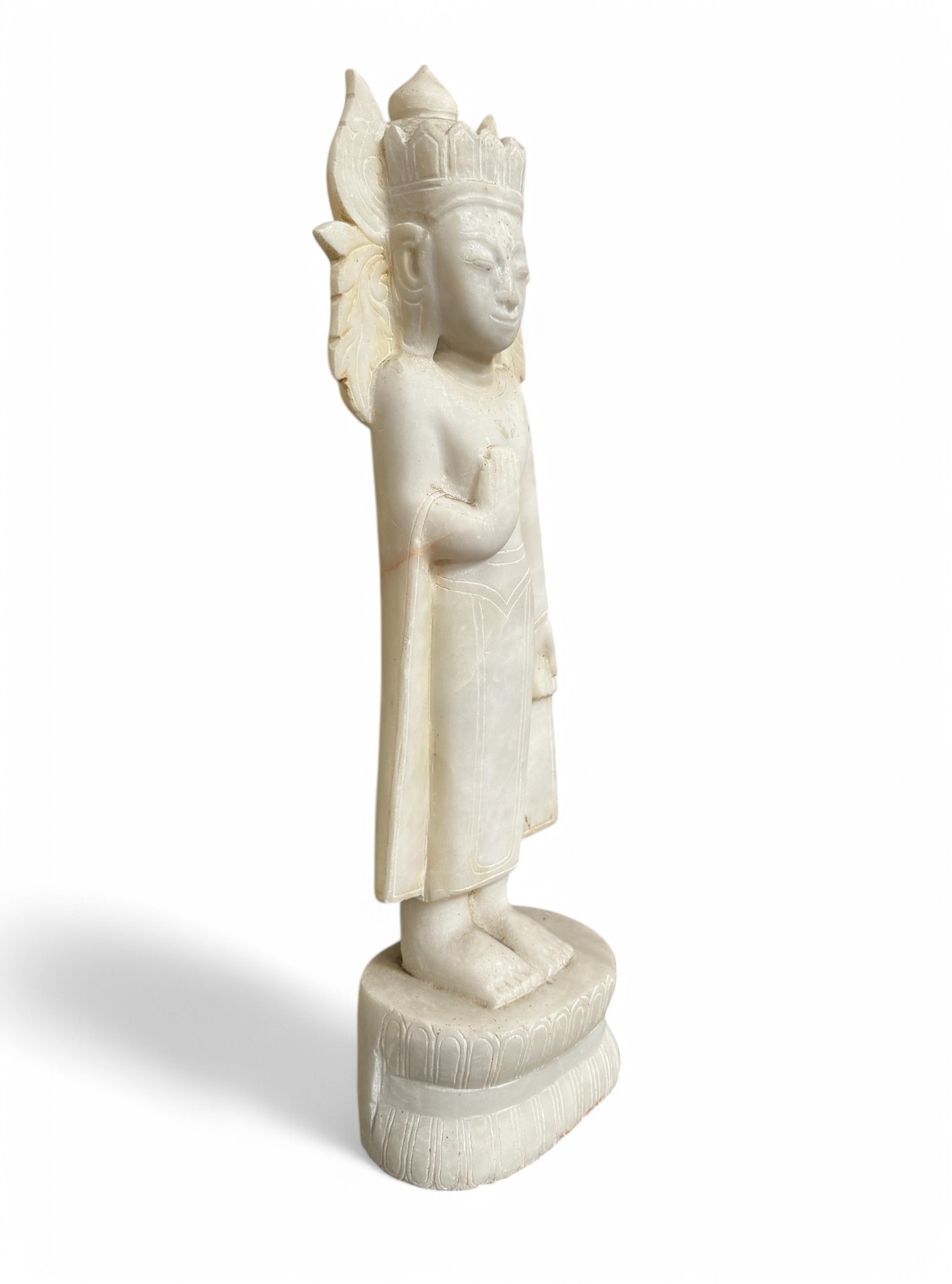 Birmanische Alabaster Buddha Skulptur gekrönt, 64 cm