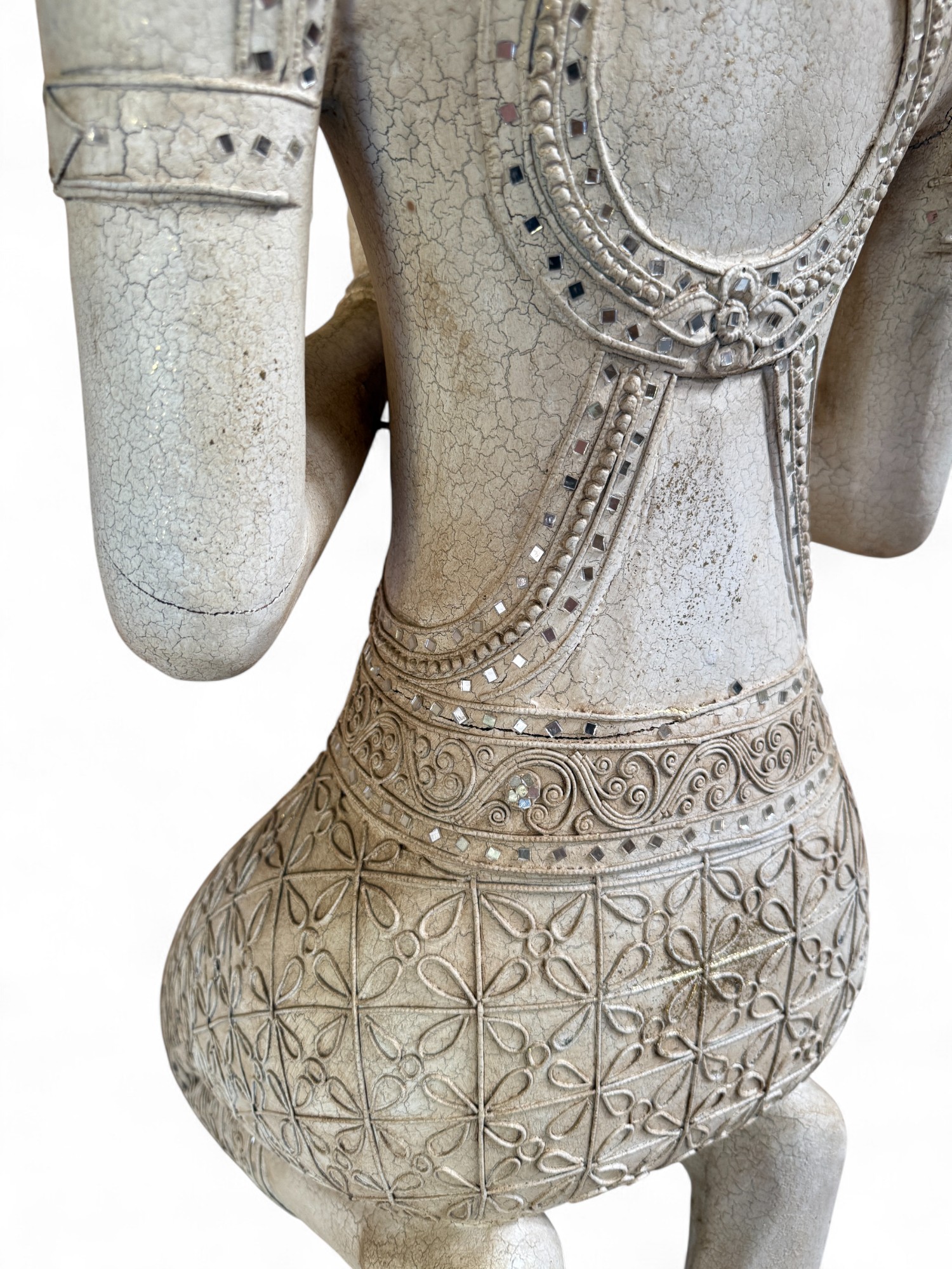Thailändischer Tempelwächter aus Holz – Handgeschnitzte Statue, 117 cm