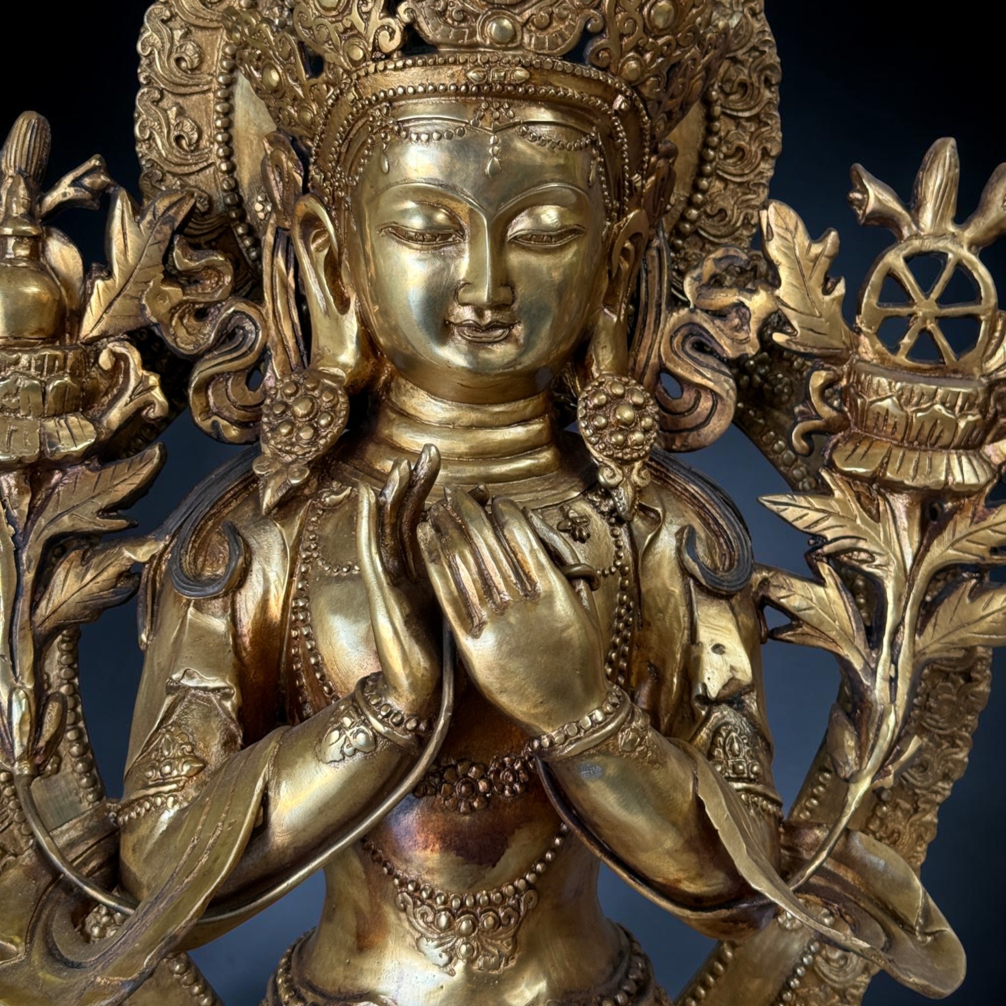 Buddha der Zukunft Maitreya Figur aus Bronze – 65 cm – Tibet-China Grenzregion