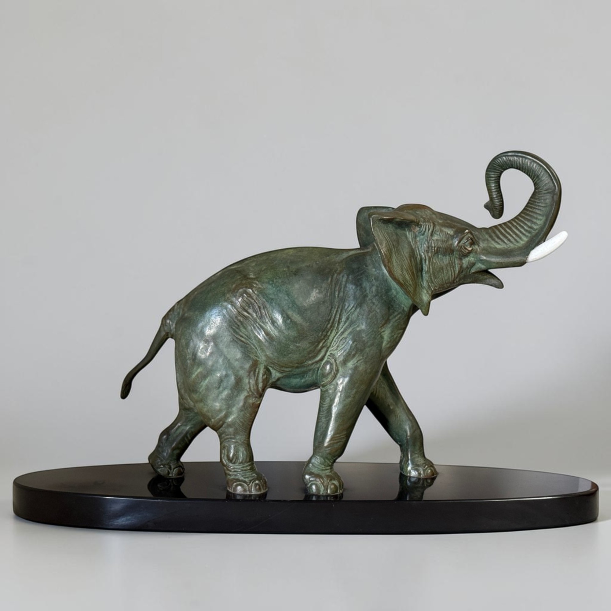 Bronze Elefant Figur Art Déco Marmorsockel alte Skulptur