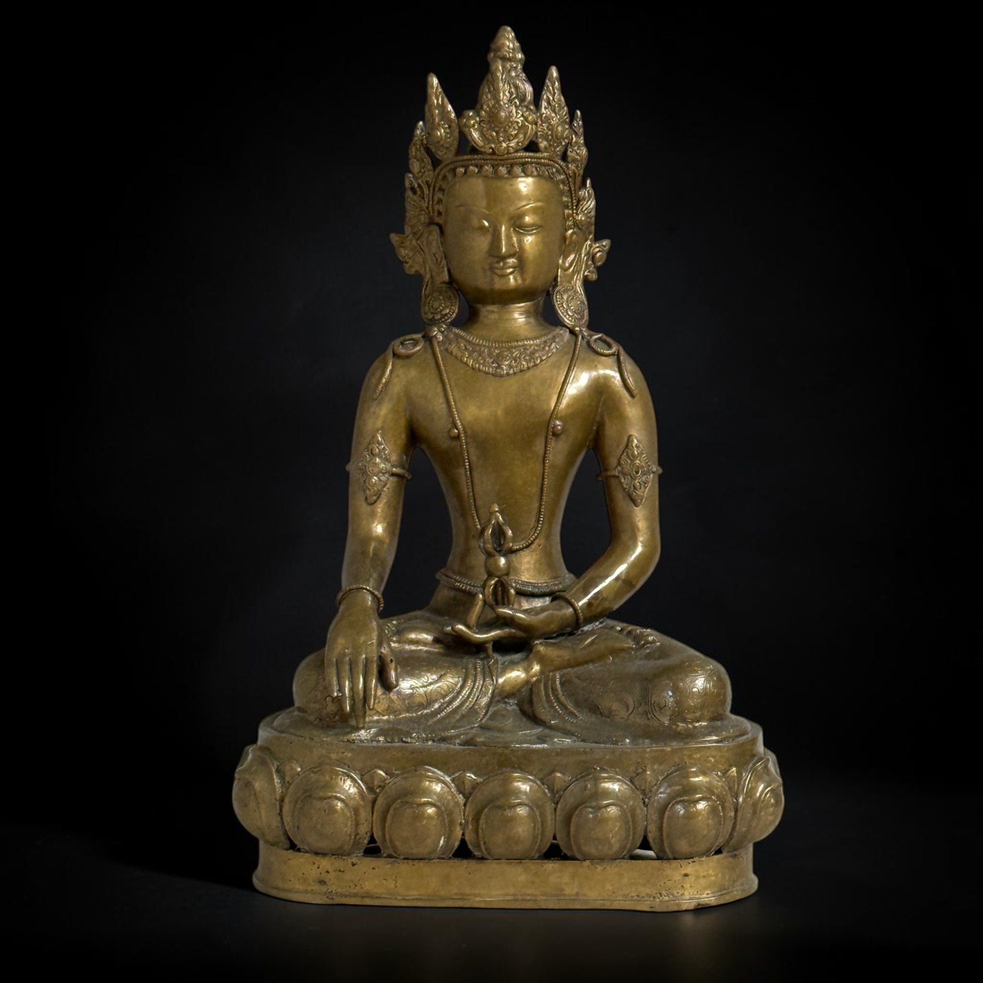 Tibet Buddha Skulptur aus Bronze mit Dorje