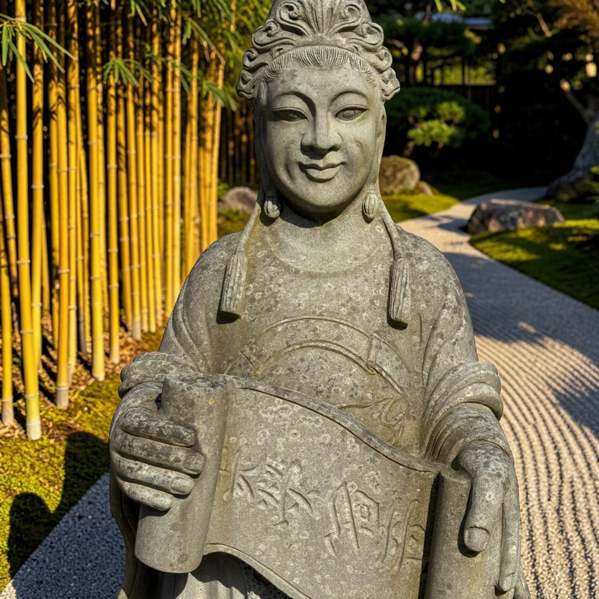 Naturstein Gelehrtenstatue aus China – 101 cm – Symbol für Bildung & Weisheit – 50 Jahre alt