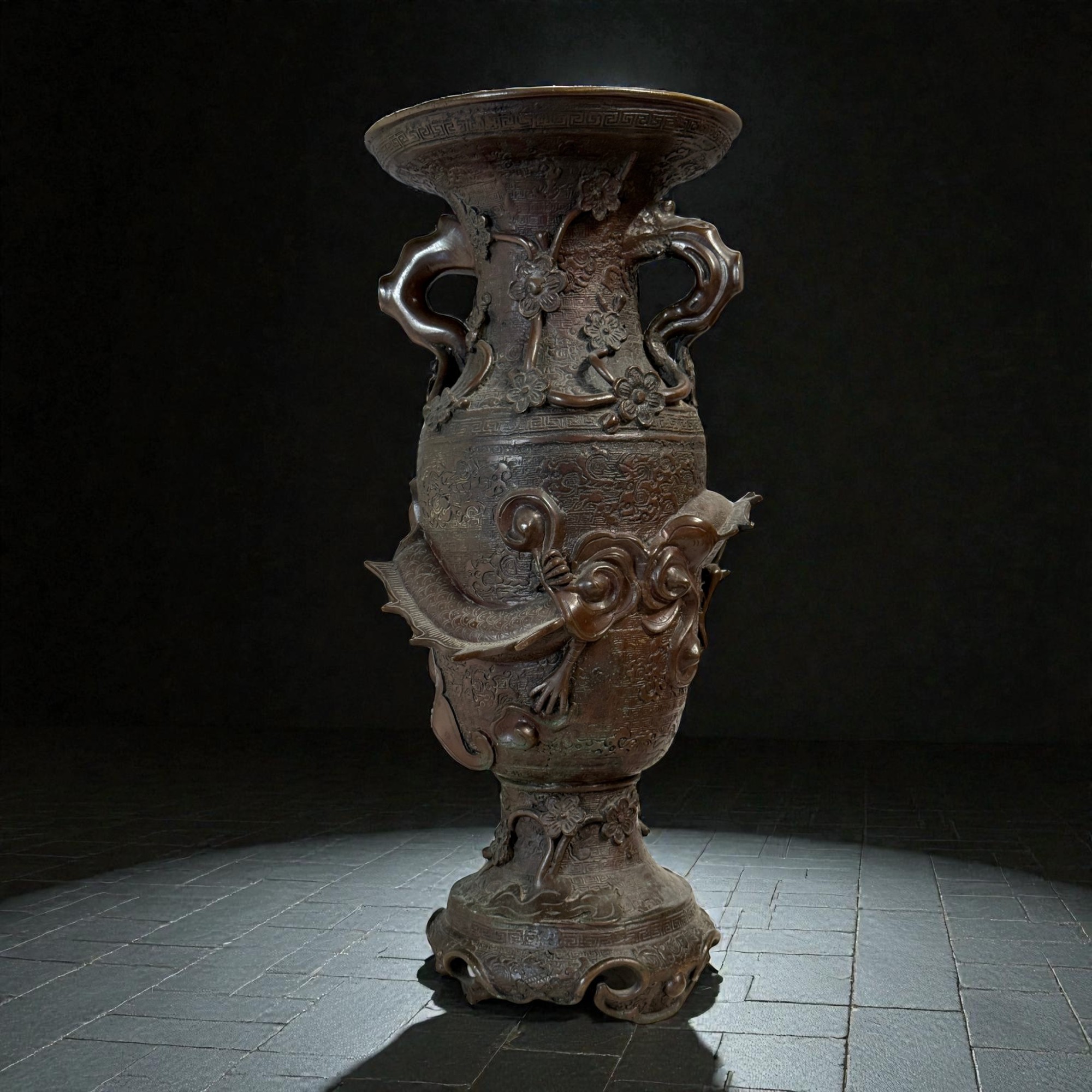Alte China Bronze Vase Drache Fledermaus: Chinesische Prunkvase Alt 42cm