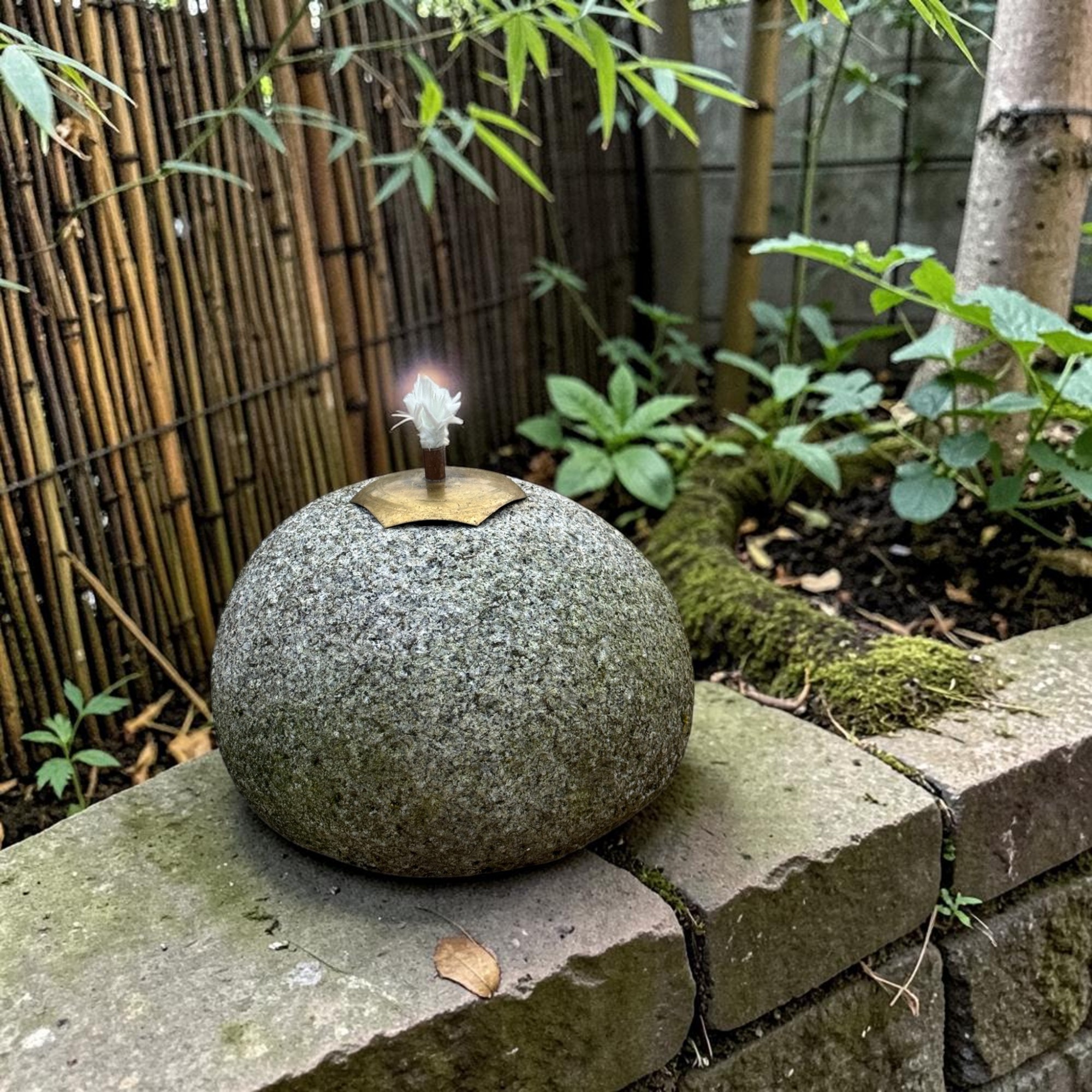 Gartenfackel aus Granit Stein – Massives Windlicht & Öllampe für Außen, wetterfest