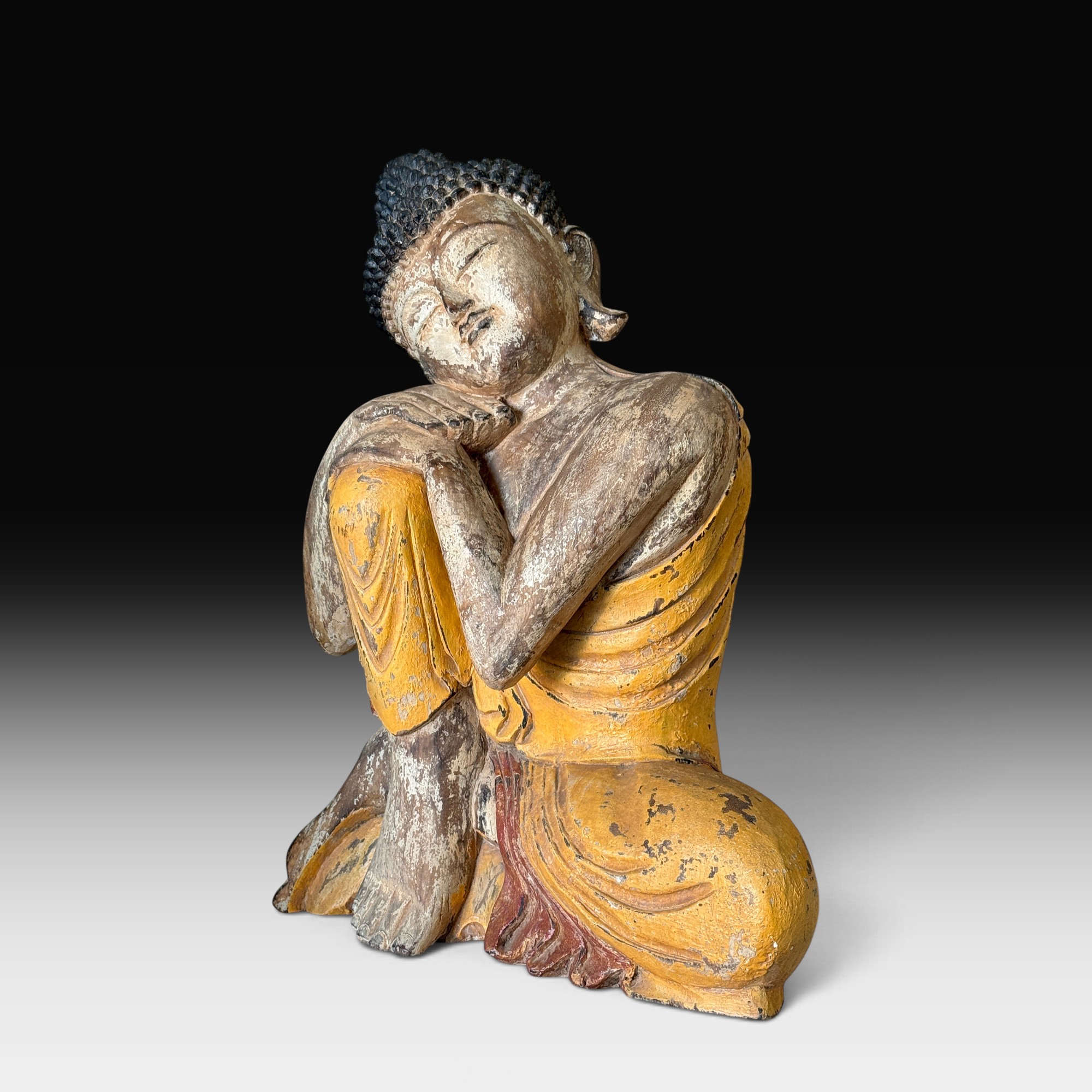 Schlafender Buddha aus Suarholz – handgeschnitzt, ruhend, Indonesien, 52 cm