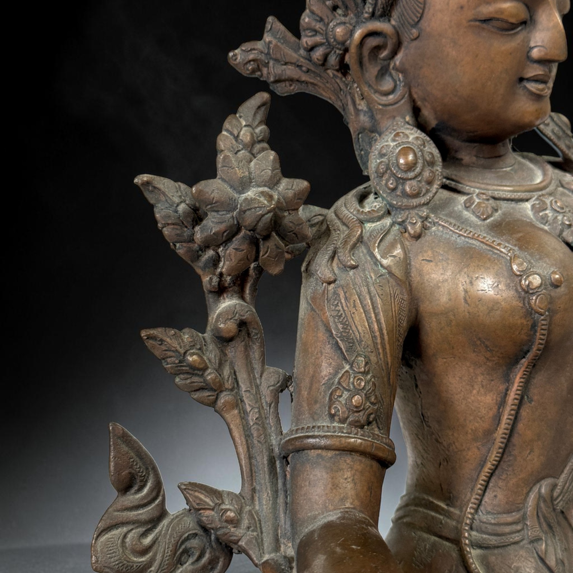 Alte Grüne Tara Statue aus Tibet Buddhistische Sammler-Skulptur 41cm
