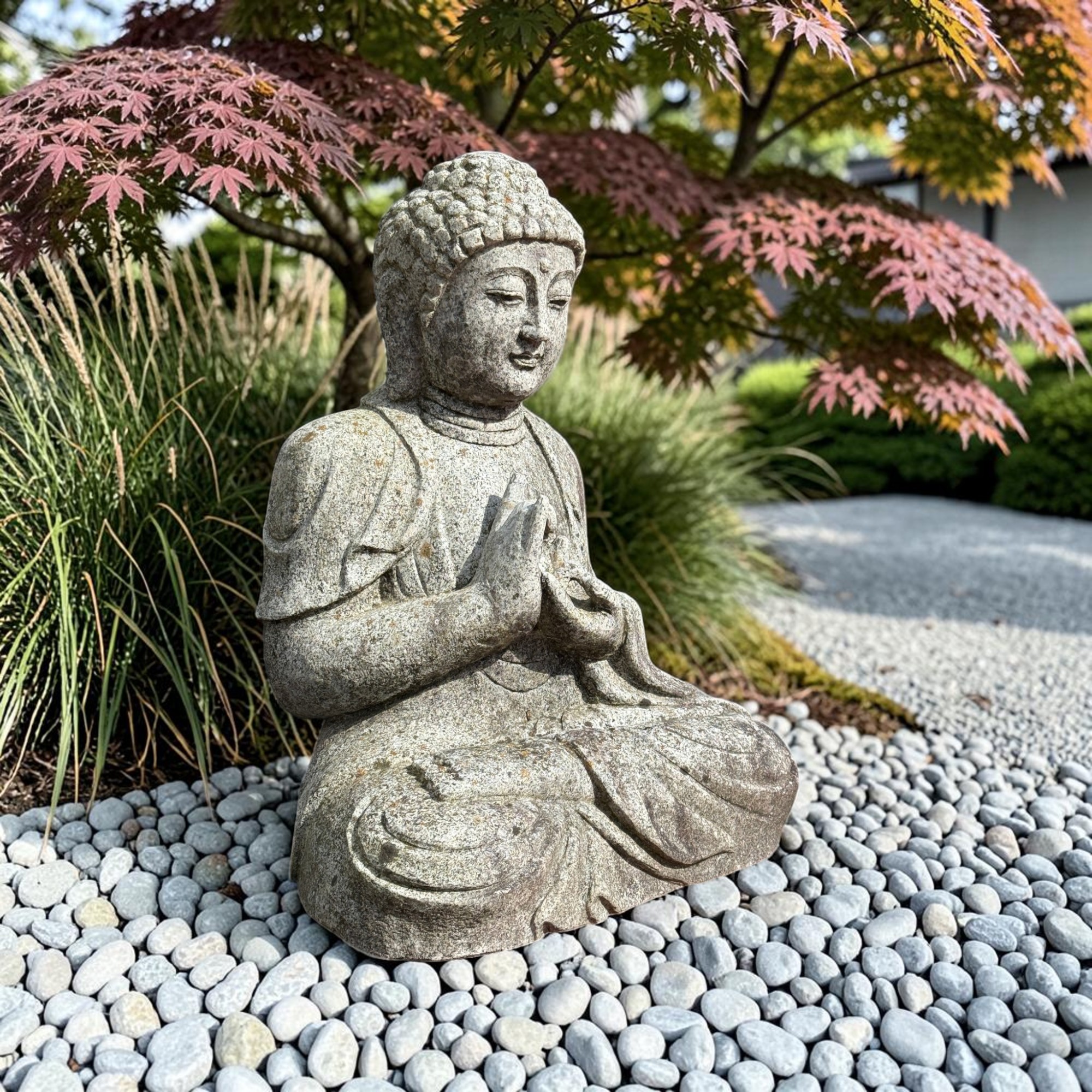 Granit Buddha Statue Dharmachakra Mudra – Handgeschlagene Steinfigur 53 cm