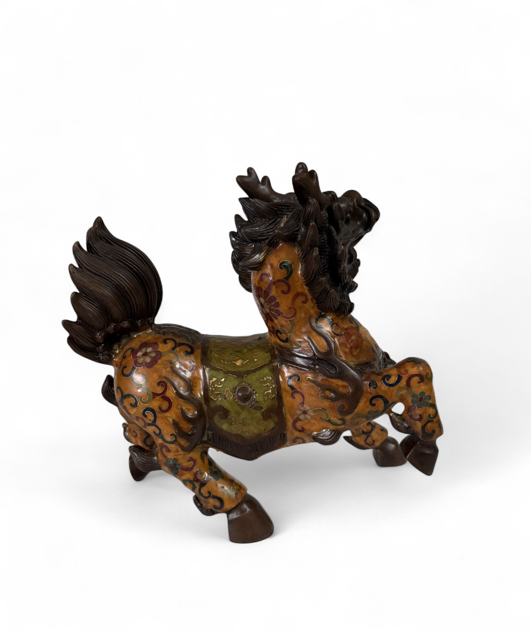 Qilin Cloisonné Bronze Figur – Glücksdrache & Wächterlöwe – Antikmarkt China/Tibet (Sichuan) – 24,5 cm