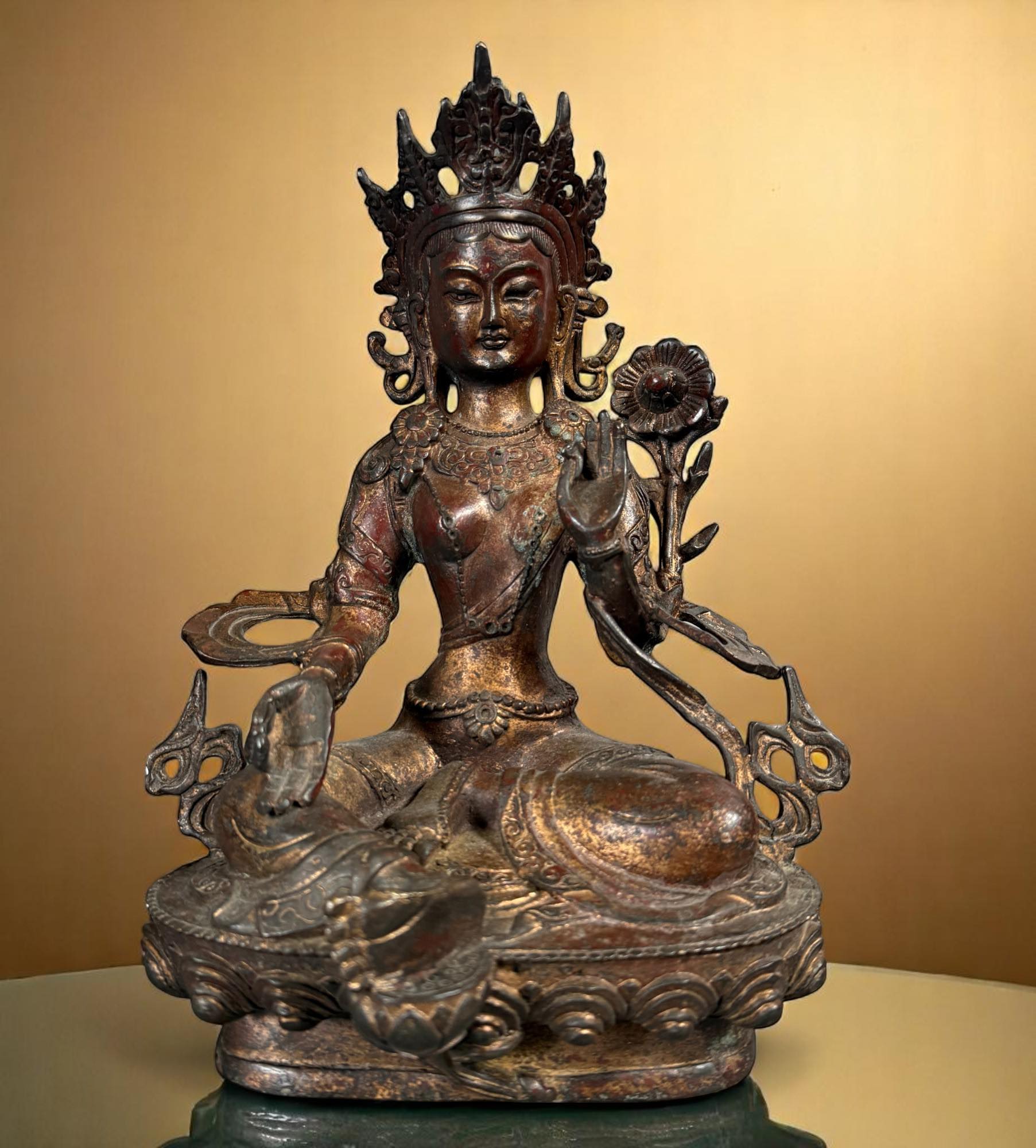Grüne Tara Buddha Figur aus Bronze 27,5 cm