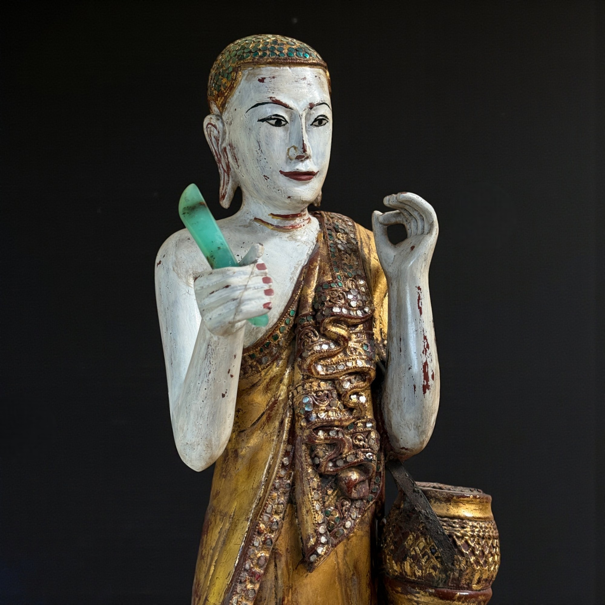 Alter Burma Mönch Holz Figur Trommel Jadestab: Teak Lotussockel Vergoldet 88cm