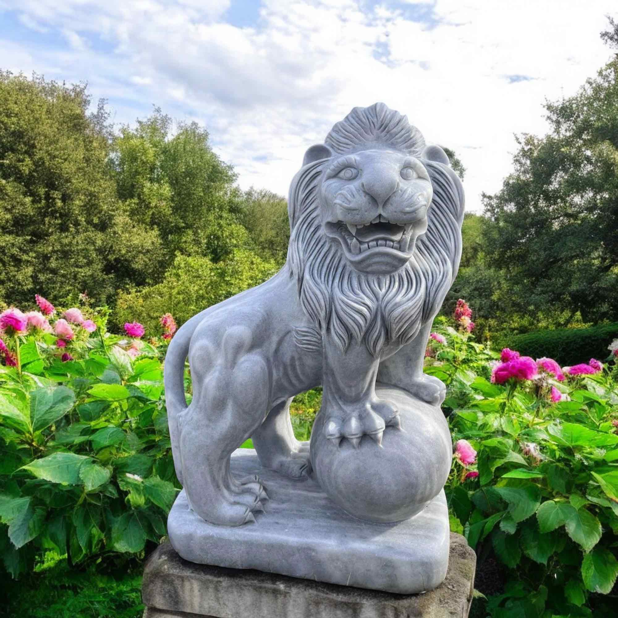 Löwen Statue Garten Marmorstein 1m groß