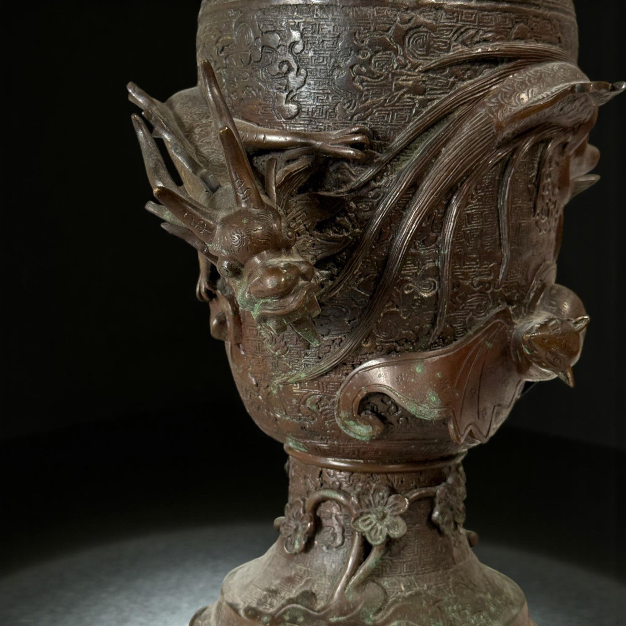 Alte China Bronze Vase Drache Fledermaus: Chinesische Prunkvase Alt 42cm