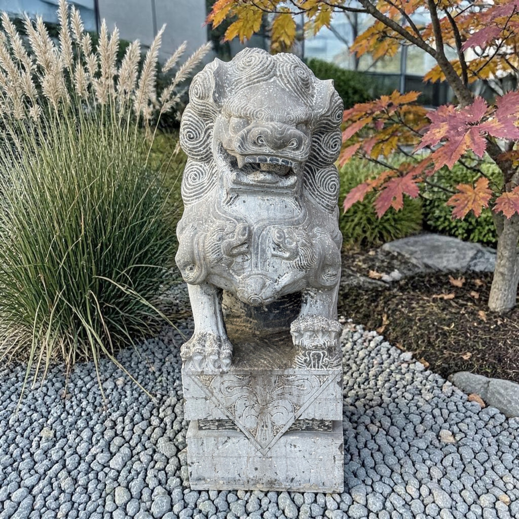 Chinesischer Wächterlöwe Tempellöwe Naturstein Skulptur China 110cm