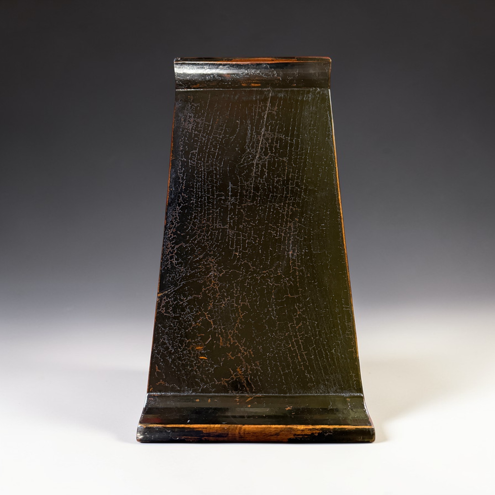 Chinesischer Altartisch Schwarz – Massives Ulmenholz Konsole (84,5 cm)